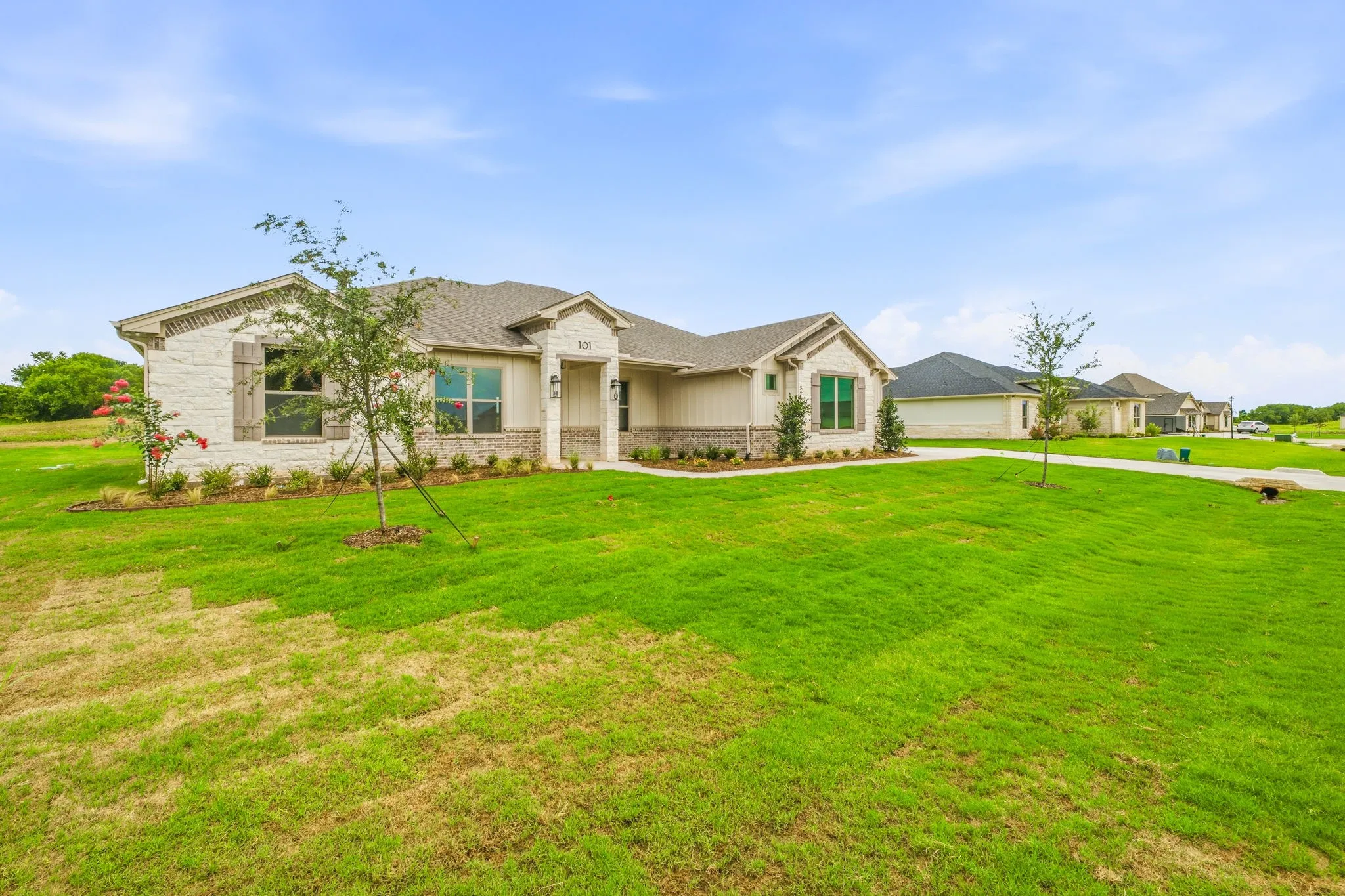 Single Family Residence For Sale in Somervell County , 101 Eagle Court, Glen Rose, Texas 76077, 4 Bedrooms, 3 Bathrooms, 3 Garage spaces, 2,550 Sqft, built in 2026, Price $680,000, mls#21287749, Real Estate Agent in Glen Rose, Homes For Sale in Somervell county, Homes For Sale in Glen Rose, Realtor in Glen Rose Texas, Real Estate Brokerage Independent Realty Texas, Luminita Cordes Realtor