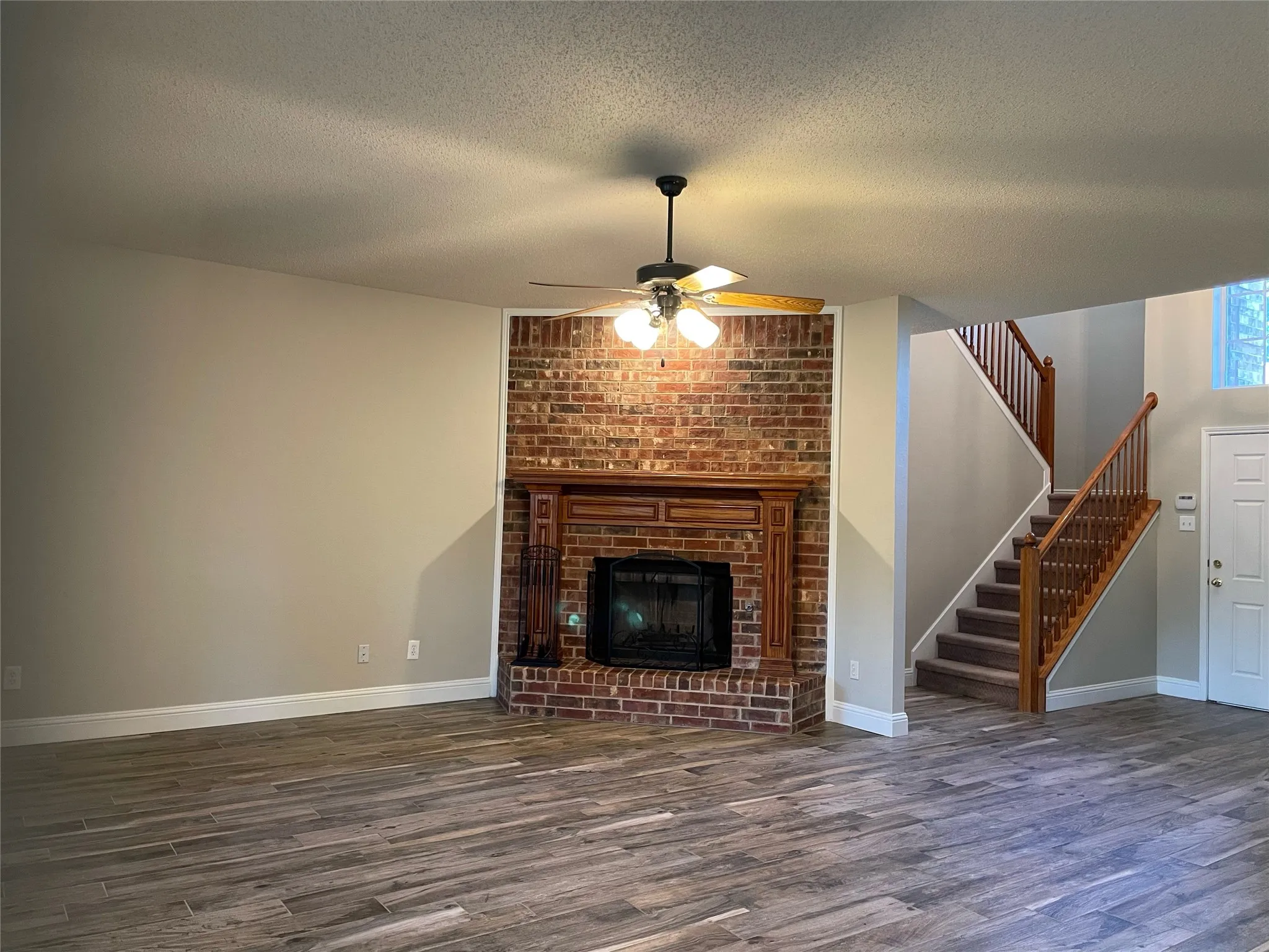 Single Family Residence For Rent in Collin County , 1614 N Timber Brook Drive, Wylie, Texas 75098, 4 Bedroom, 3 Bathroom, 2 Garage spaces, 2,846 Sqft, built in 2003, mls#21286874, Real Estate Agent in Wylie, Homes For Rent in Collin county, Homes For Rent in Wylie, Realtor in Wylie Texas, Real Estate Brokerage Independent Realty Texas, Luminita Cordes Realtor