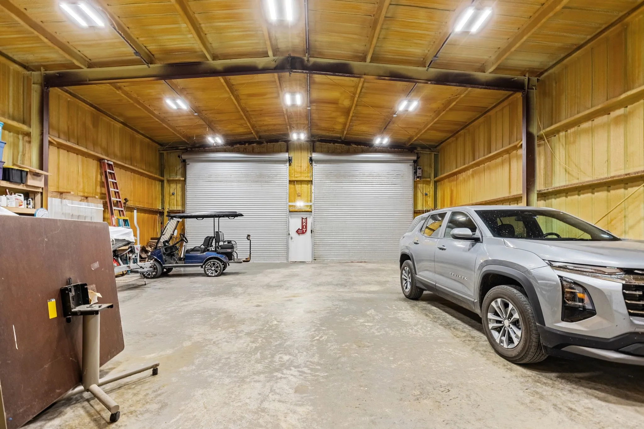 Single Family Residence For Sale in Wood County , 187 Shawnee, Quitman, Texas 75783, 3 Bedroom, 2 Bathroom, 6 Garage spaces, 1,952 Sqft, built in 2019, mls#21289052, Real Estate Agent in Quitman, Homes For Sale in Wood county, Homes For Sale in Quitman, Realtor in Quitman Texas, Real Estate Brokerage Independent Realty Texas, Luminita Cordes Realtor