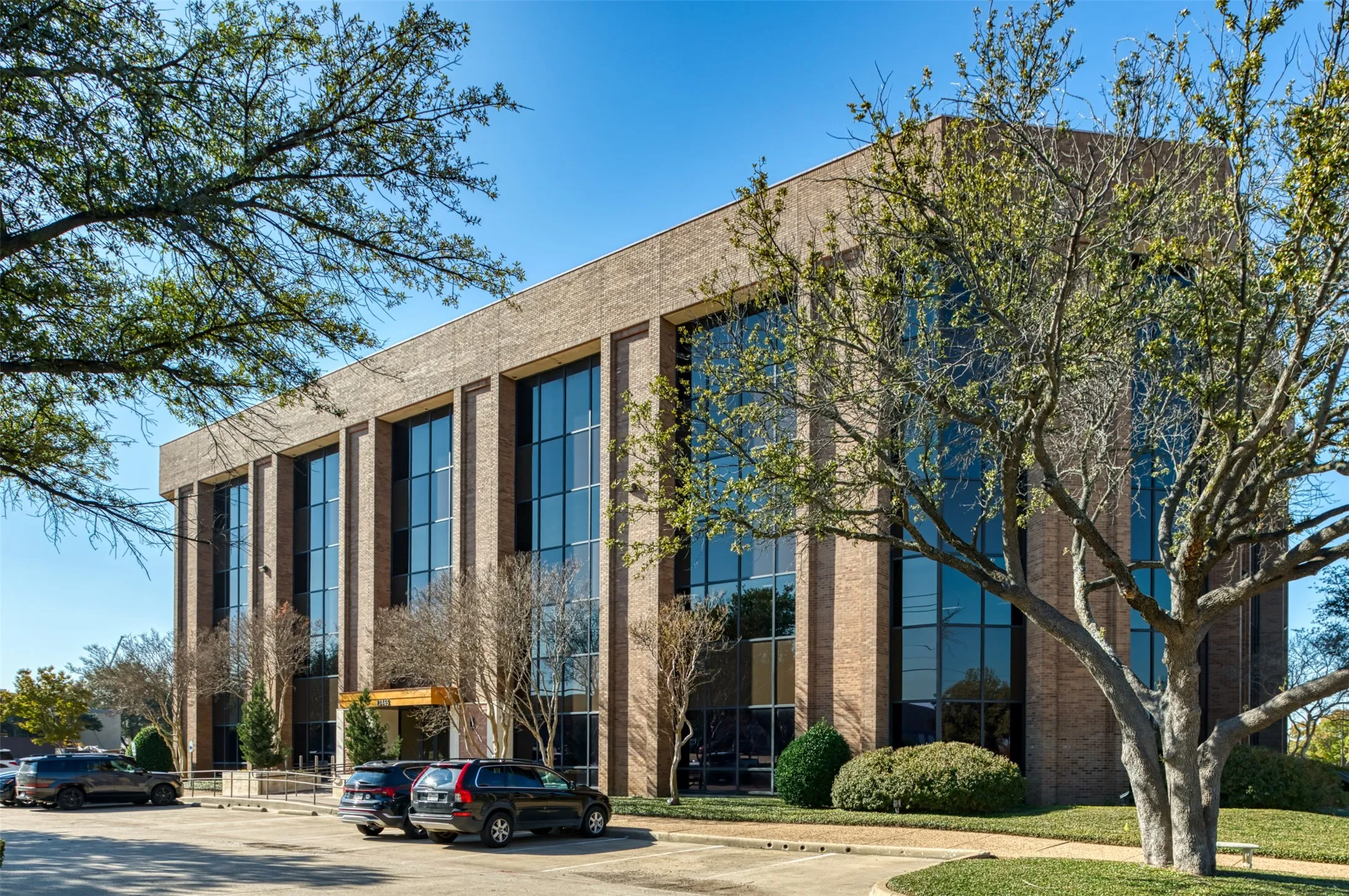 Office For Rent in Dallas County , 13465 Midway Road 204, Farmers Branch, Texas 75244, 0, 0, Garage spaces, 0 Sqft, built in 1981, mls#21289311, Real Estate Agent in Farmers Branch, Homes For Rent in Dallas county, Homes For Rent in Farmers Branch, Realtor in Farmers Branch Texas, Real Estate Brokerage Independent Realty Texas, Luminita Cordes Realtor