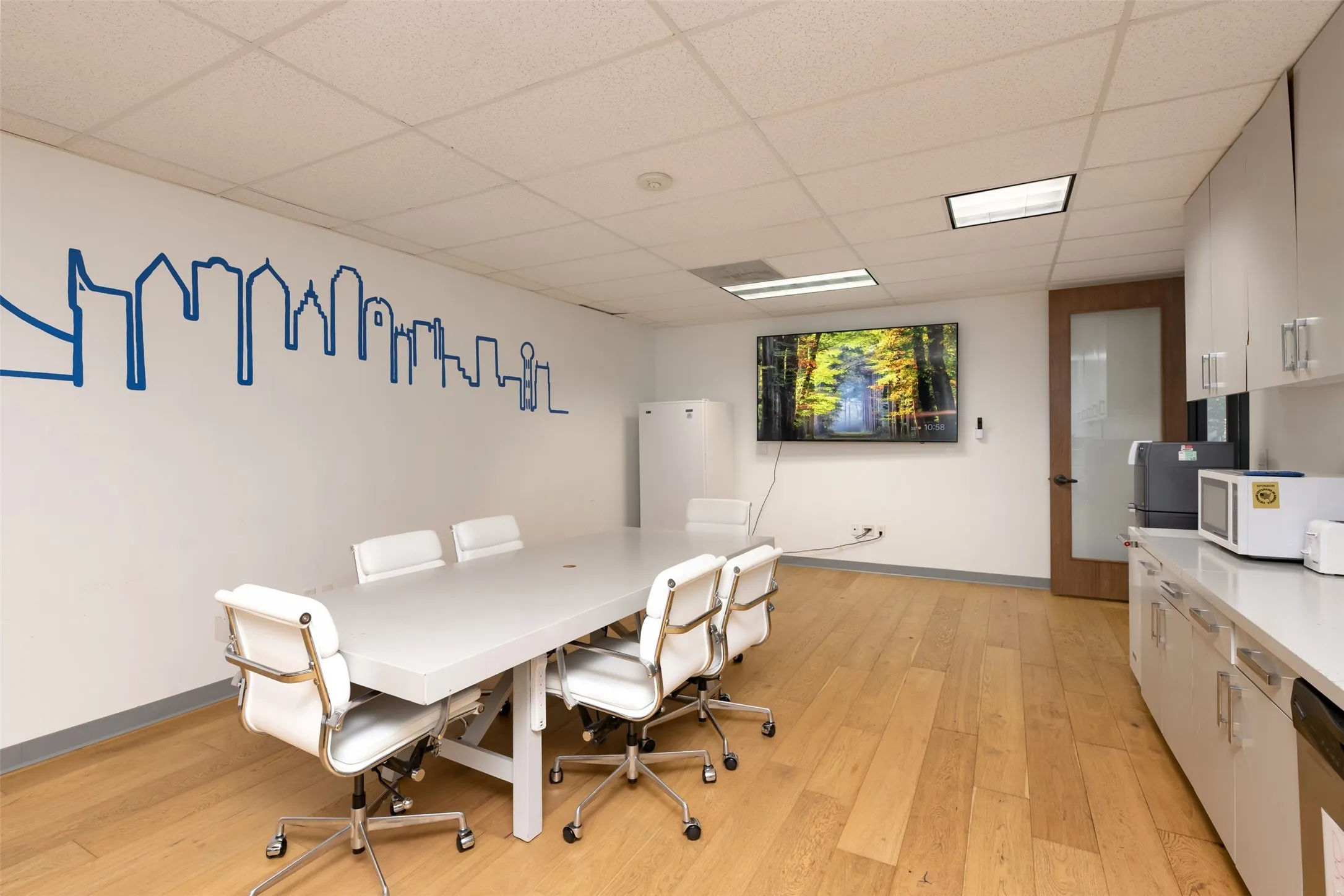 Office For Rent in Dallas County , 13465 Midway Road 204, Farmers Branch, Texas 75244, 0, 0, Garage spaces, 0 Sqft, built in 1981, mls#21289311, Real Estate Agent in Farmers Branch, Homes For Rent in Dallas county, Homes For Rent in Farmers Branch, Realtor in Farmers Branch Texas, Real Estate Brokerage Independent Realty Texas, Luminita Cordes Realtor