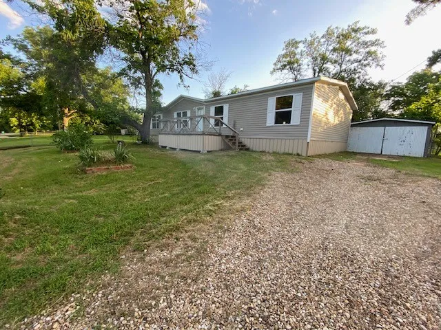 Mobile Home For Sale in Fannin County , 111 Pine Street, Ravenna, Texas 75476, 4 Bedroom, 2 Bathroom, 2 Garage spaces, 1,568 Sqft, built in 2023, mls#21289338, Real Estate Agent in Ravenna, Homes For Sale in Fannin county, Homes For Sale in Ravenna, Realtor in Ravenna Texas, Real Estate Brokerage Independent Realty Texas, Luminita Cordes Realtor