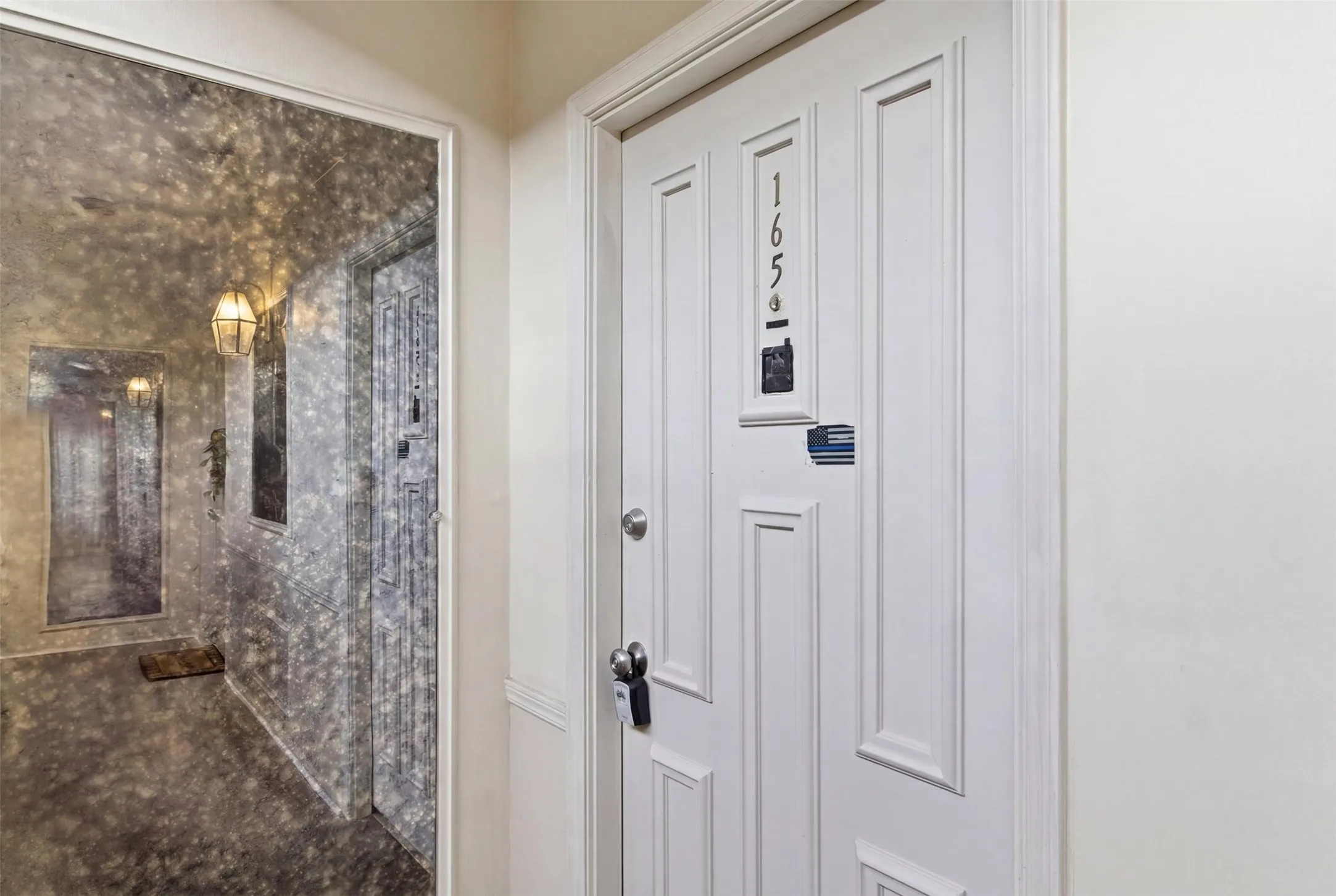 Condominium For Sale in Dallas County , 10574 High Hollows Drive 165, Dallas, Texas 75230, 1 Bedroom, 1 Bathroom, Garage spaces, 740 Sqft, built in 1970, mls#21289227, Real Estate Agent in Dallas, Homes For Sale in Dallas county, Homes For Sale in Dallas, Realtor in Dallas Texas, Real Estate Brokerage Independent Realty Texas, Luminita Cordes Realtor
