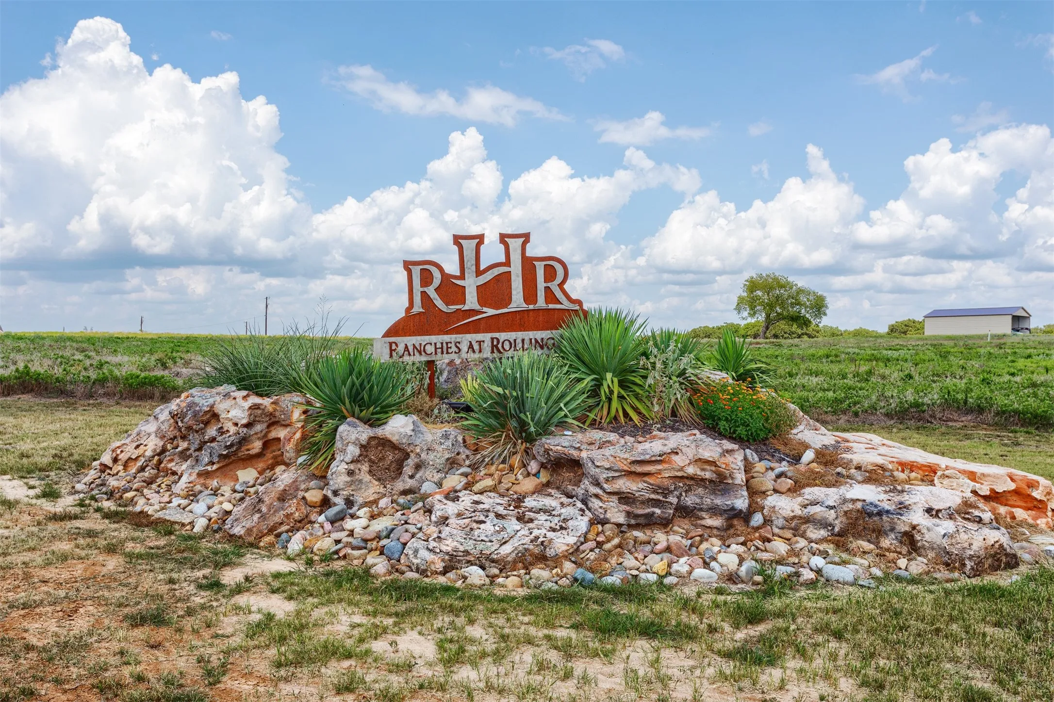 Unimproved Land For Sale in Wise County , Lot 257 Rolling Hills Boulevard, Alvord, Texas 76225, 0, 0, Garage spaces, 0 Sqft, built in 0, mls#21288249, Real Estate Agent in Alvord, Homes For Sale in Wise county, Homes For Sale in Alvord, Realtor in Alvord Texas, Real Estate Brokerage Independent Realty Texas, Luminita Cordes Realtor