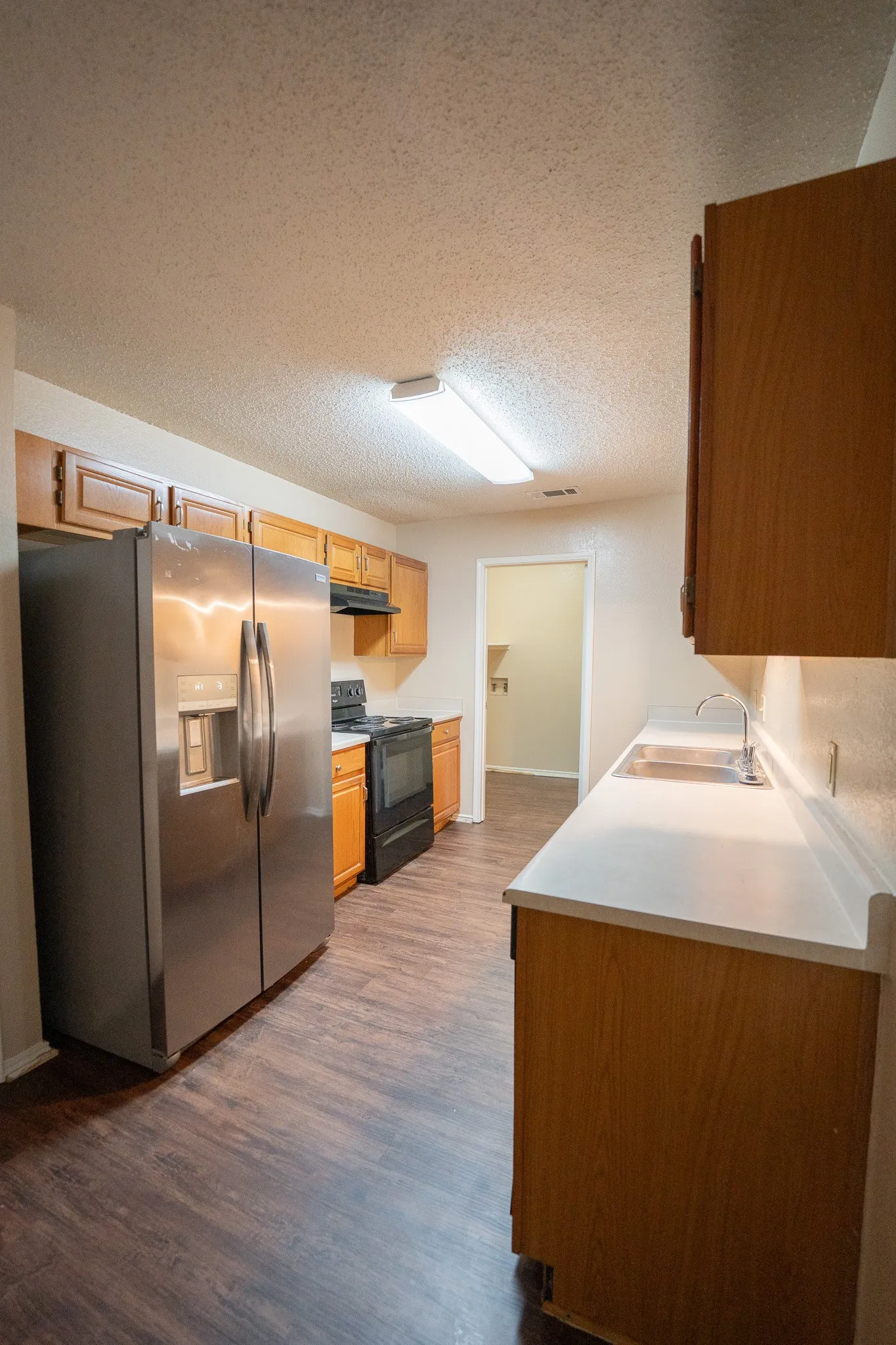 Single Family Residence For Rent in Dallas County , 831 Ash Grove Lane, De Soto, Texas 75115, 3 Bedroom, 2 Bathroom, 2 Garage spaces, 1,954 Sqft, built in 1988, mls#21289374, Real Estate Agent in De Soto, Homes For Rent in Dallas county, Homes For Rent in De Soto, Realtor in De Soto Texas, Real Estate Brokerage Independent Realty Texas, Luminita Cordes Realtor