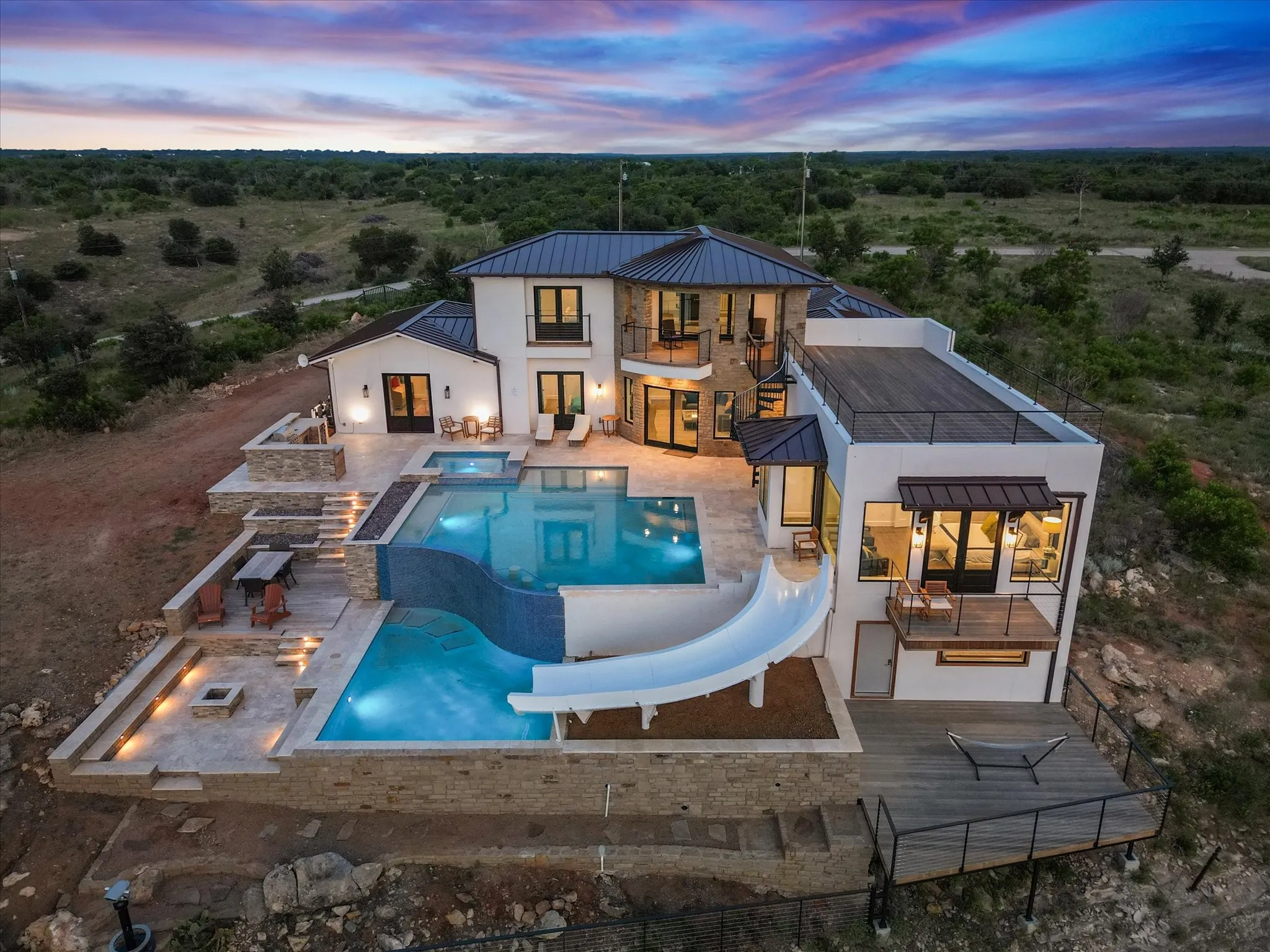 Single Family Residence For Sale in Palo Pinto County , 7077 W Hells Gate Drive, Strawn, Texas 76475, 4 Bedroom, 6 Bathroom, 3 Garage spaces, 3,920 Sqft, built in 2021, mls#21287302, Real Estate Agent in Strawn, Homes For Sale in Palo Pinto county, Homes For Sale in Strawn, Realtor in Strawn Texas, Real Estate Brokerage Independent Realty Texas, Luminita Cordes Realtor