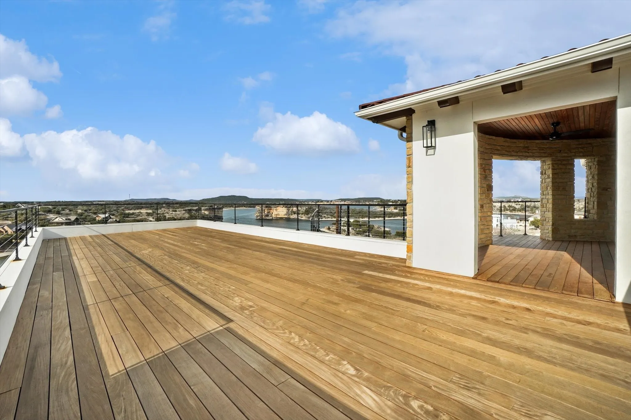 Single Family Residence For Sale in Palo Pinto County , 7077 W Hells Gate Drive, Strawn, Texas 76475, 4 Bedroom, 6 Bathroom, 3 Garage spaces, 3,920 Sqft, built in 2021, mls#21287302, Real Estate Agent in Strawn, Homes For Sale in Palo Pinto county, Homes For Sale in Strawn, Realtor in Strawn Texas, Real Estate Brokerage Independent Realty Texas, Luminita Cordes Realtor