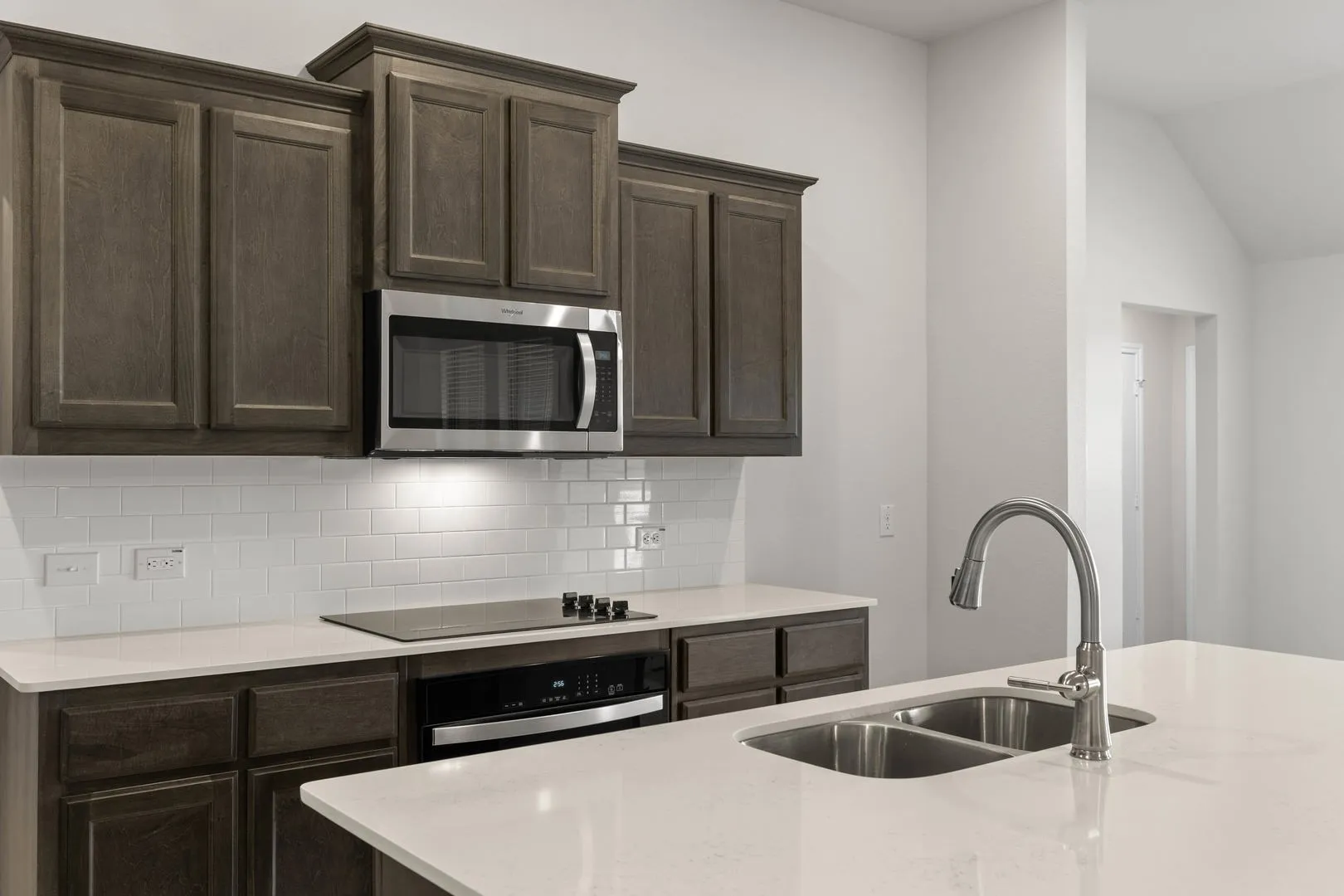 2609 River Bank-Kitchen-4