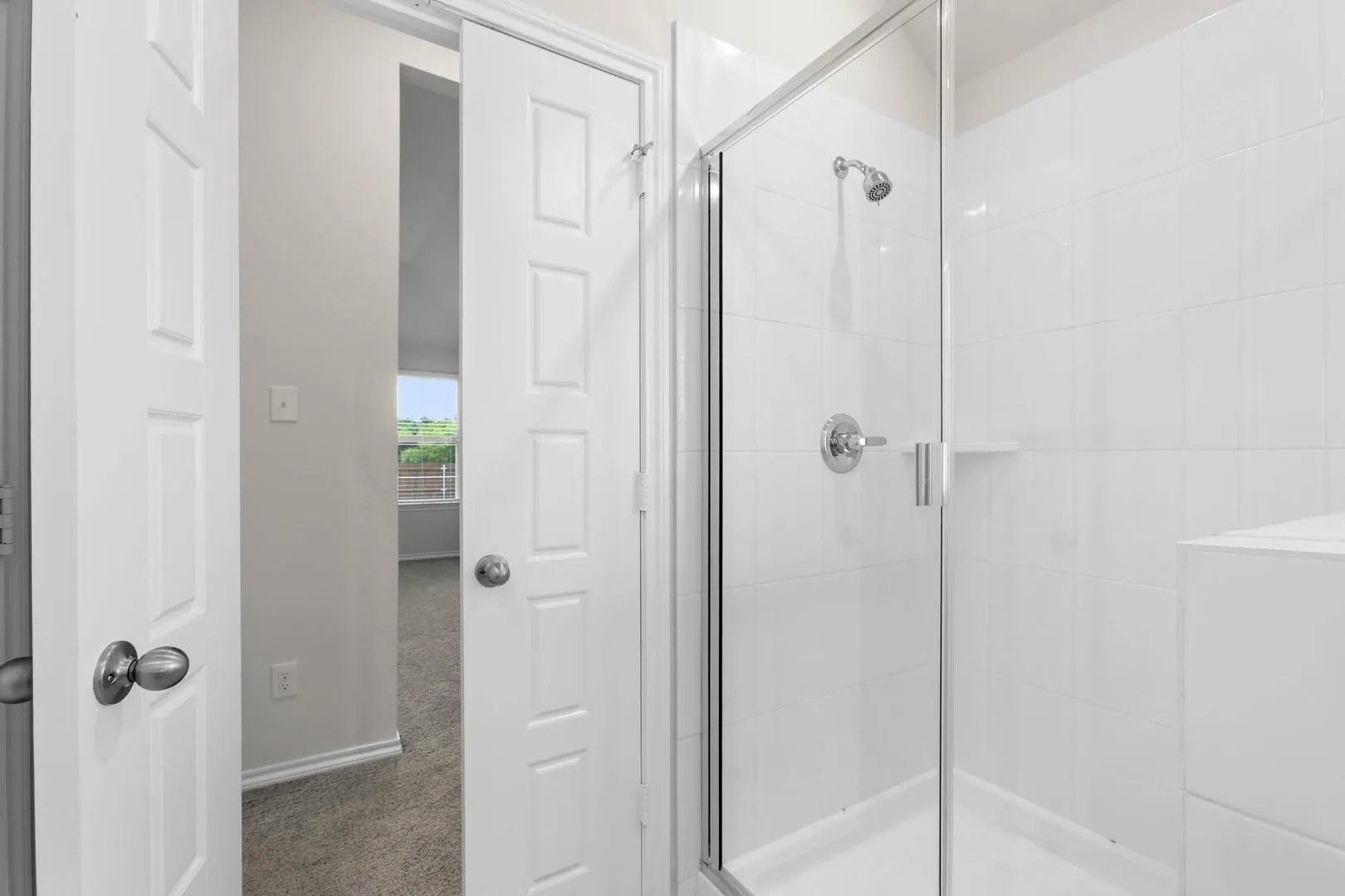 2609 River Bank-Primary Suite-6