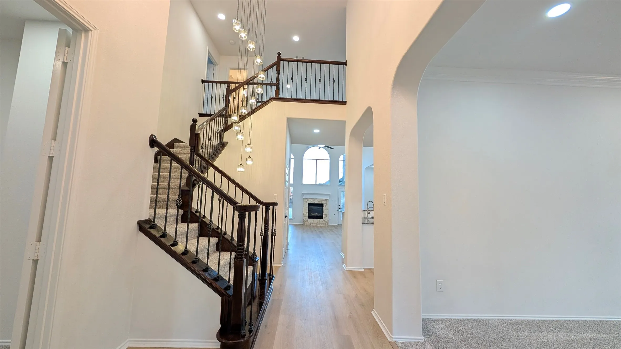 Single Family Residence For Rent in Collin County , 2009 Templegate Drive, Mc Kinney, Texas 75072, 5 Bedroom, 5 Bathroom, 3 Garage spaces, 4,232 Sqft, built in 2004, mls#21289361, Real Estate Agent in Mc Kinney, Homes For Rent in Collin county, Homes For Rent in Mc Kinney, Realtor in Mc Kinney Texas, Real Estate Brokerage Independent Realty Texas, Luminita Cordes Realtor