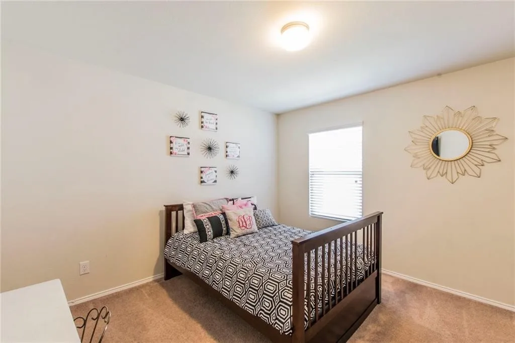 Single Family Residence For Rent in Collin County , 3007 Hickory Ridge, Melissa, Texas 75454, 3 Bedroom, 2 Bathroom, 2 Garage spaces, 1,948 Sqft, built in 2015, Price $2,075, mls#21289394, Real Estate Agent in Melissa, Homes For Rent in Collin county, Homes For Rent in Melissa, Realtor in Melissa Texas, Real Estate Brokerage Independent Realty Texas, Luminita Cordes Realtor