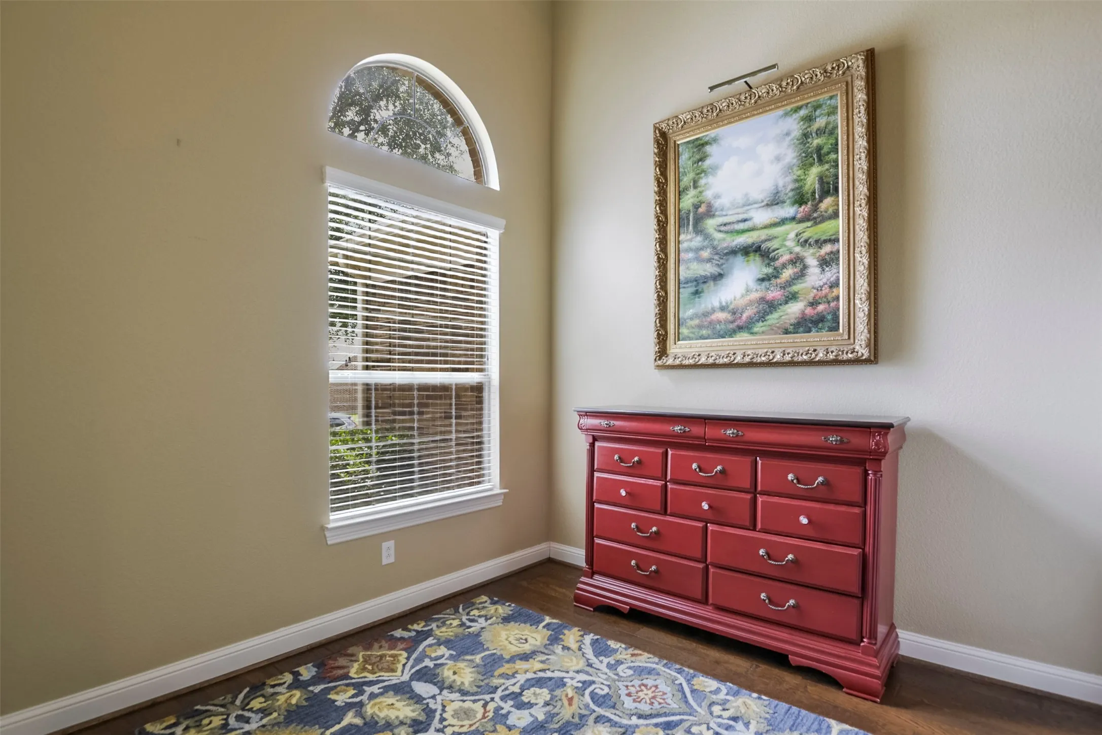 Single Family Residence For Sale in Dallas County , 3006 Redcliff Lane, Garland, Texas 75043, 4 Bedroom, 4 Bathroom, 3 Garage spaces, 3,337 Sqft, built in 2009, mls#21288192, Real Estate Agent in Garland, Homes For Sale in Dallas county, Homes For Sale in Garland, Realtor in Garland Texas, Real Estate Brokerage Independent Realty Texas, Luminita Cordes Realtor