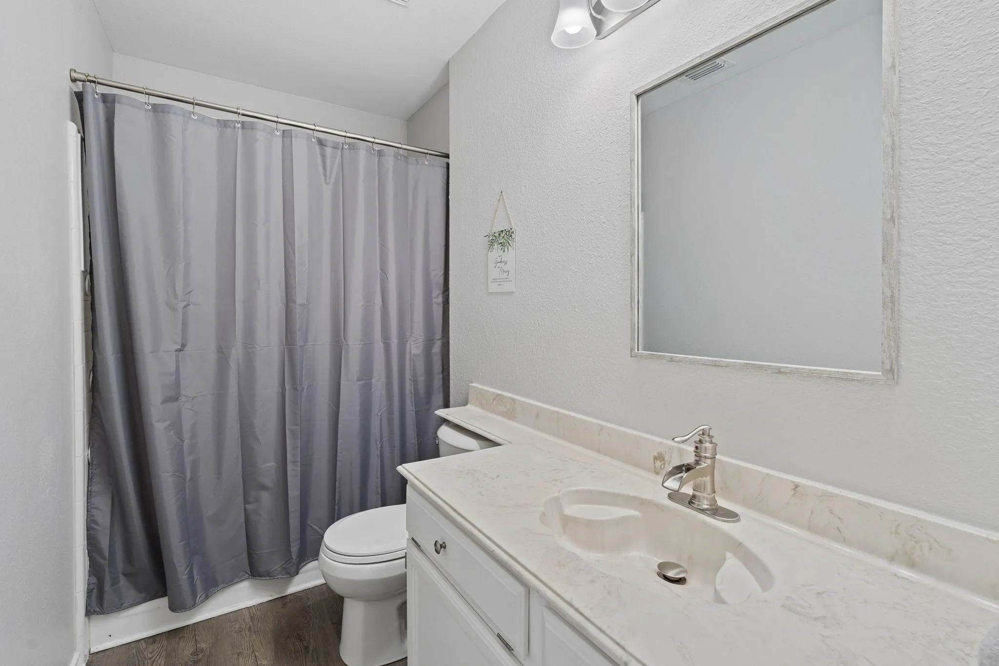 Single Family Residence For Sale in Grayson County , 1909 Timberline Lane, Sherman, Texas 75092, 3 Bedroom, 2 Bathroom, 2 Garage spaces, 1,361 Sqft, built in 1990, mls#21285103, Real Estate Agent in Sherman, Homes For Sale in Grayson county, Homes For Sale in Sherman, Realtor in Sherman Texas, Real Estate Brokerage Independent Realty Texas, Luminita Cordes Realtor