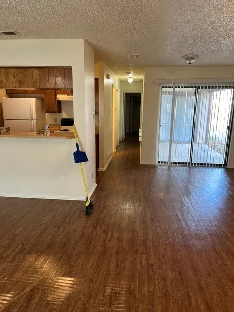 Duplex For Sale in Denton County , 3321 FALLMEADOW Street 3321 & 3323, Denton, Texas 76207, 4 Bedroom, 2 Bathroom, Garage spaces, 0 Sqft, built in 1982, mls#21289418, Real Estate Agent in Denton, Homes For Sale in Denton county, Homes For Sale in Denton, Realtor in Denton Texas, Real Estate Brokerage Independent Realty Texas, Luminita Cordes Realtor