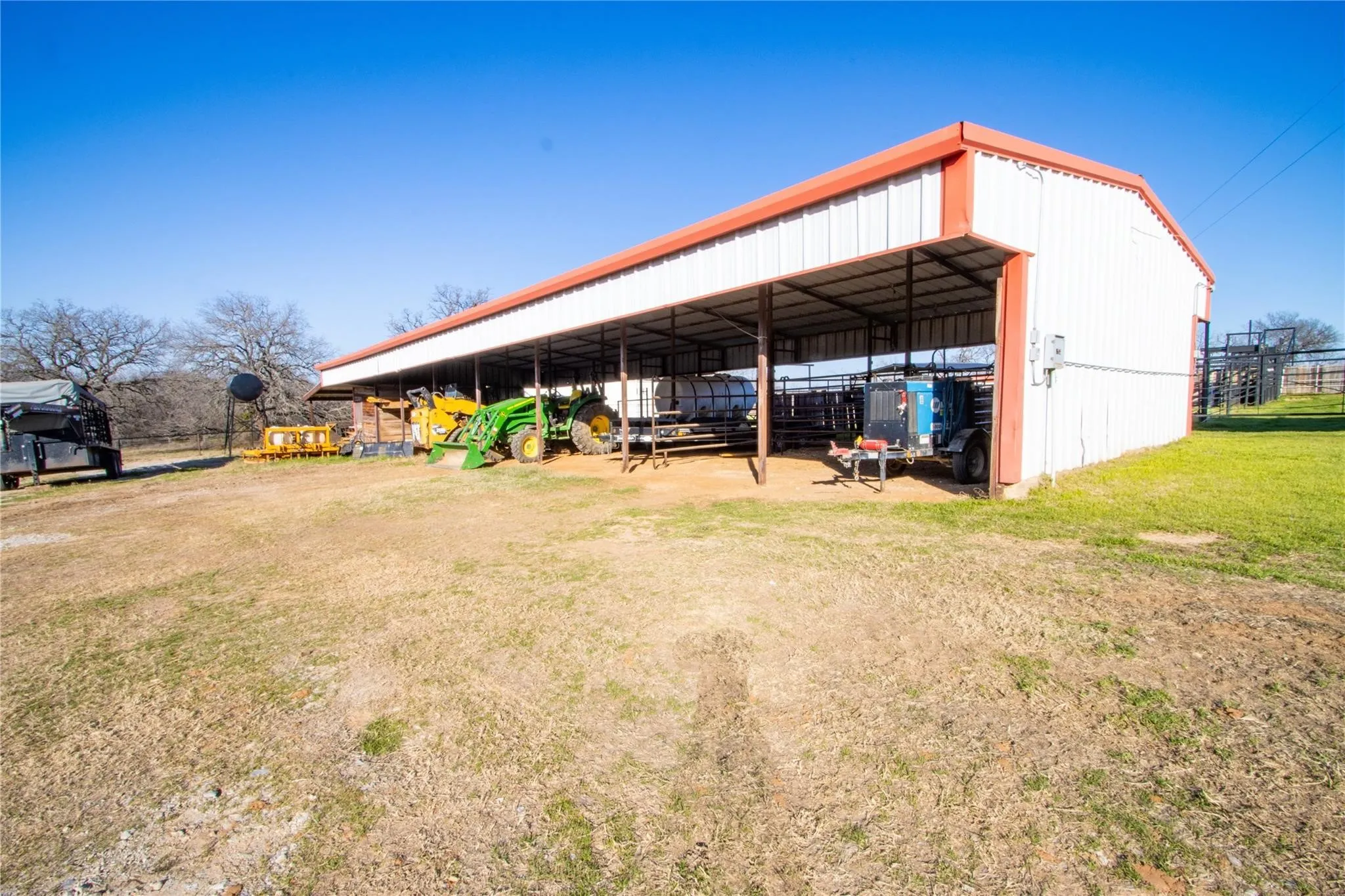 Farm For Sale in Wise County , 7206 FM 51, Boyd, Texas 76023, 6 Bedroom, 3 Bathroom, Garage spaces, 2,625 Sqft, built in 2024, mls#21287220, Real Estate Agent in Boyd, Homes For Sale in Wise county, Homes For Sale in Boyd, Realtor in Boyd Texas, Real Estate Brokerage Independent Realty Texas, Luminita Cordes Realtor