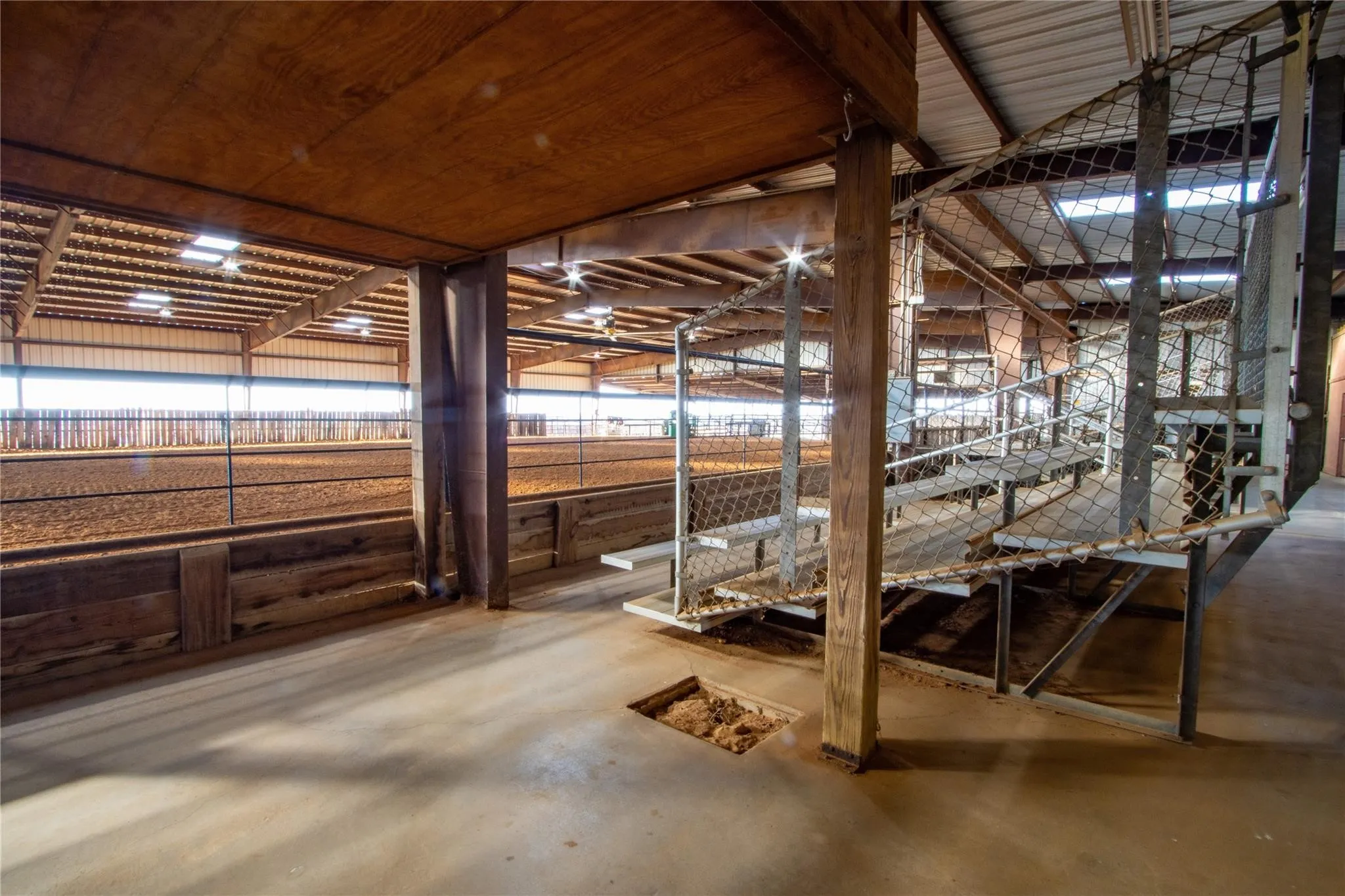 Farm For Sale in Wise County , 7206 FM 51, Boyd, Texas 76023, 6 Bedroom, 3 Bathroom, Garage spaces, 2,625 Sqft, built in 2024, mls#21287220, Real Estate Agent in Boyd, Homes For Sale in Wise county, Homes For Sale in Boyd, Realtor in Boyd Texas, Real Estate Brokerage Independent Realty Texas, Luminita Cordes Realtor