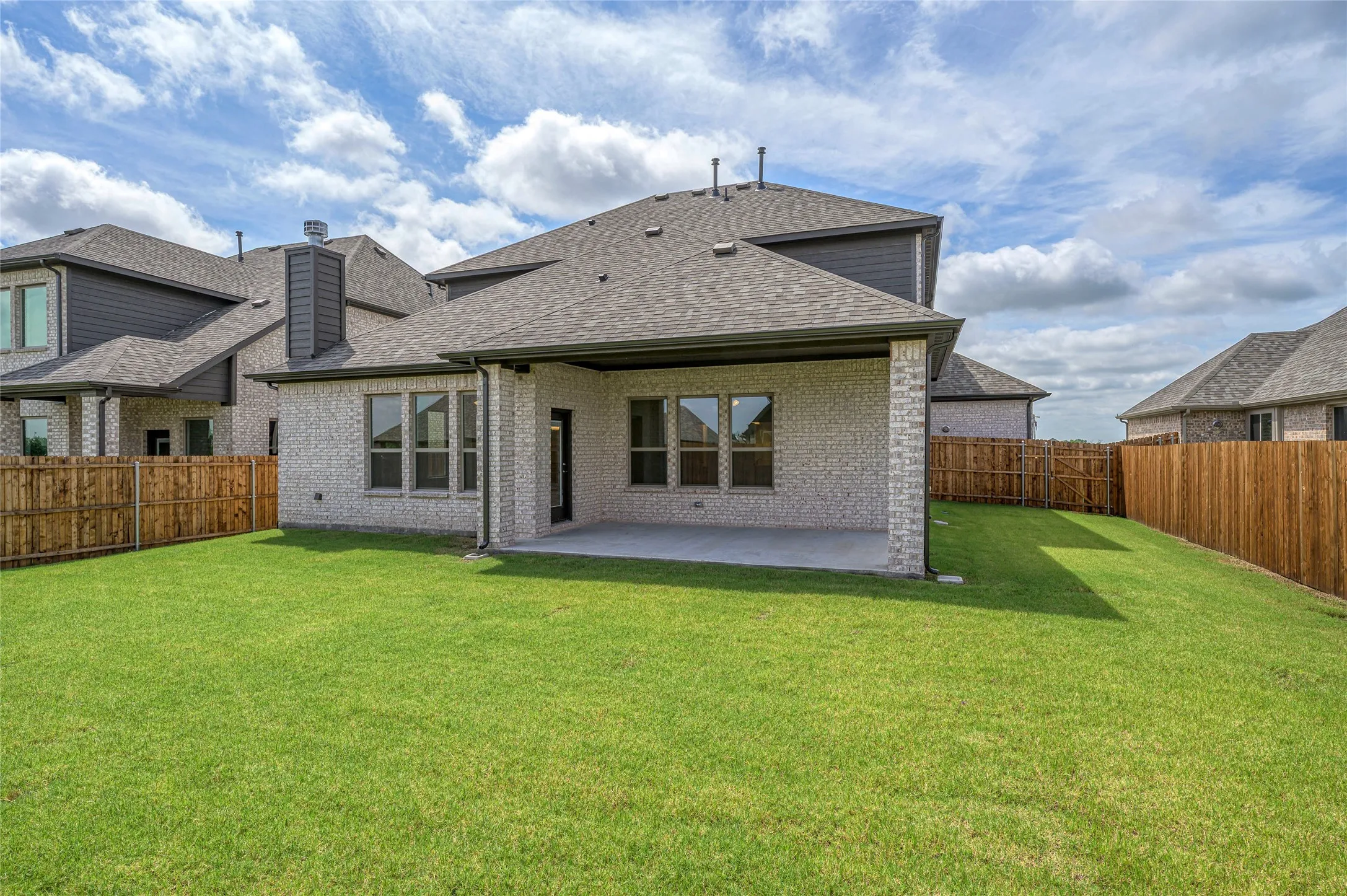 Single Family Residence For Sale in Rockwall County , 2136 Spyglass Drive, Royse City, Texas 75189, 4 Bedroom, 4 Bathroom, 3 Garage spaces, 2,842 Sqft, built in 2025, mls#21289373, Real Estate Agent in Royse City, Homes For Sale in Rockwall county, Homes For Sale in Royse City, Realtor in Royse City Texas, Real Estate Brokerage Independent Realty Texas, Luminita Cordes Realtor
