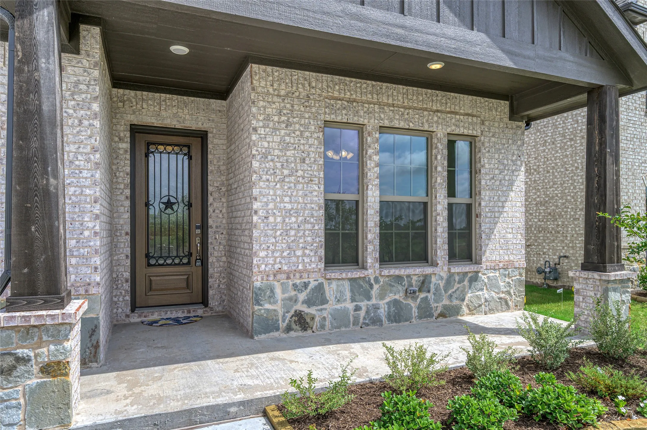 Single Family Residence For Sale in Rockwall County , 2136 Spyglass Drive, Royse City, Texas 75189, 4 Bedroom, 4 Bathroom, 3 Garage spaces, 2,842 Sqft, built in 2025, mls#21289373, Real Estate Agent in Royse City, Homes For Sale in Rockwall county, Homes For Sale in Royse City, Realtor in Royse City Texas, Real Estate Brokerage Independent Realty Texas, Luminita Cordes Realtor