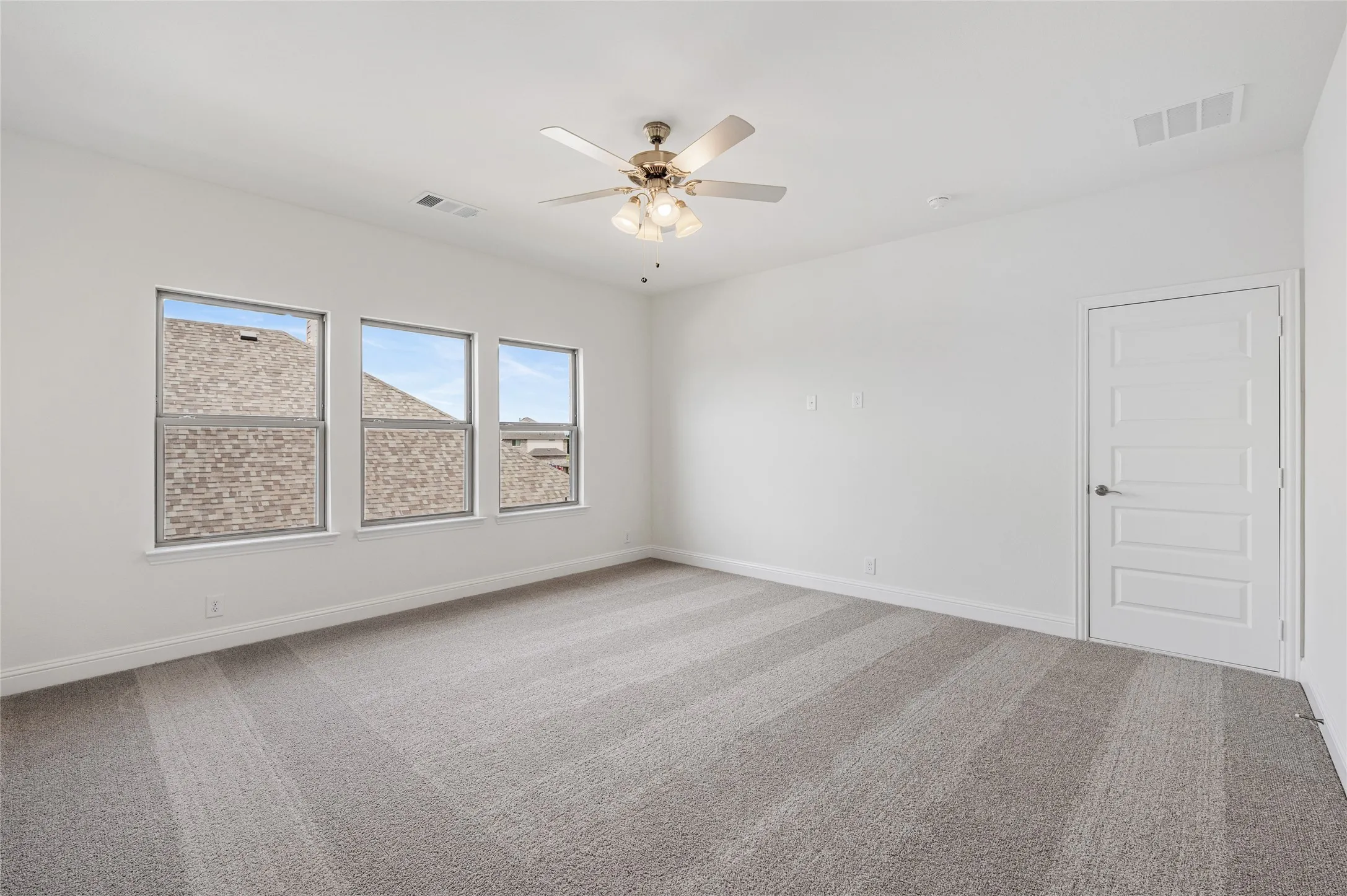 Single Family Residence For Sale in Rockwall County , 2136 Spyglass Drive, Royse City, Texas 75189, 4 Bedroom, 4 Bathroom, 3 Garage spaces, 2,842 Sqft, built in 2025, mls#21289373, Real Estate Agent in Royse City, Homes For Sale in Rockwall county, Homes For Sale in Royse City, Realtor in Royse City Texas, Real Estate Brokerage Independent Realty Texas, Luminita Cordes Realtor