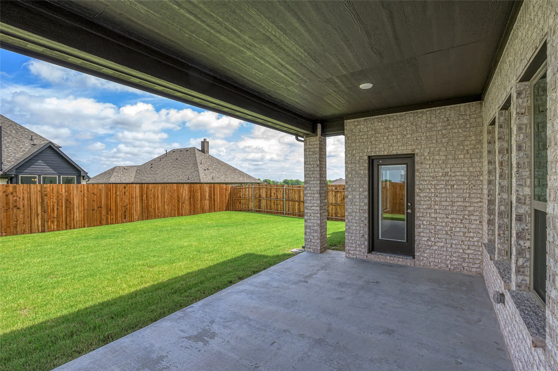 Single Family Residence For Sale in Rockwall County , 2136 Spyglass Drive, Royse City, Texas 75189, 4 Bedroom, 4 Bathroom, 3 Garage spaces, 2,842 Sqft, built in 2025, mls#21289373, Real Estate Agent in Royse City, Homes For Sale in Rockwall county, Homes For Sale in Royse City, Realtor in Royse City Texas, Real Estate Brokerage Independent Realty Texas, Luminita Cordes Realtor