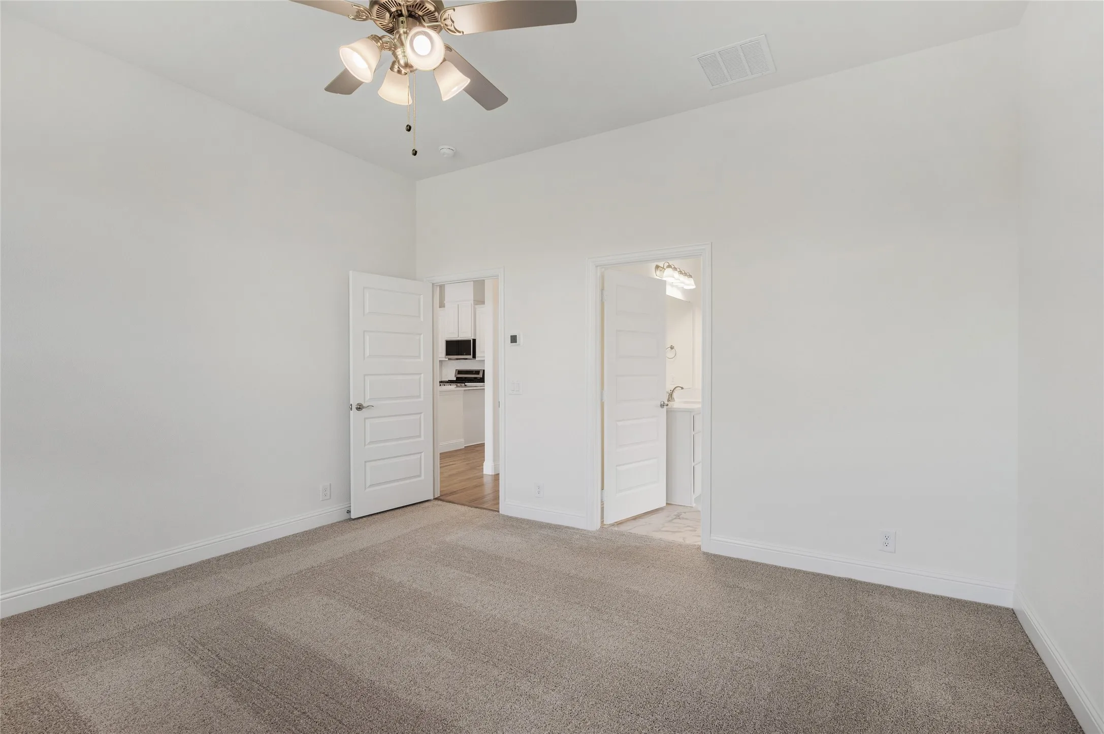 Single Family Residence For Sale in Rockwall County , 2136 Spyglass Drive, Royse City, Texas 75189, 4 Bedroom, 4 Bathroom, 3 Garage spaces, 2,842 Sqft, built in 2025, mls#21289373, Real Estate Agent in Royse City, Homes For Sale in Rockwall county, Homes For Sale in Royse City, Realtor in Royse City Texas, Real Estate Brokerage Independent Realty Texas, Luminita Cordes Realtor