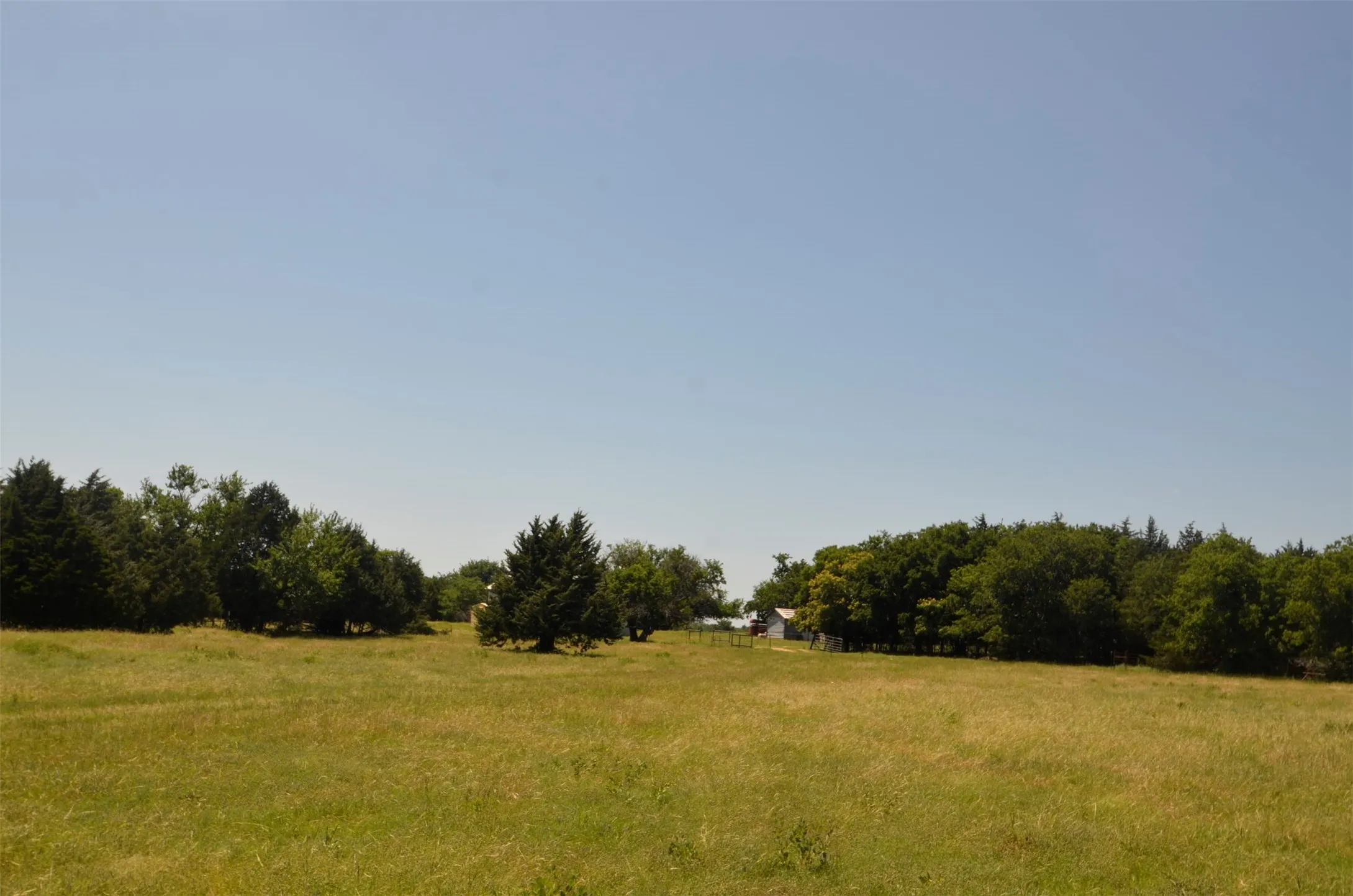Improved Land For Sale in Grayson County , 21.543 Acres W FM 120 Highway, Pottsboro, Texas 75076, 0, 0, Garage spaces, 0 Sqft, built in 0, Price $861,720, mls#21262913, Real Estate Agent in Pottsboro, Homes For Sale in Grayson county, Homes For Sale in Pottsboro, Realtor in Pottsboro Texas, Real Estate Brokerage Independent Realty Texas, Luminita Cordes Realtor