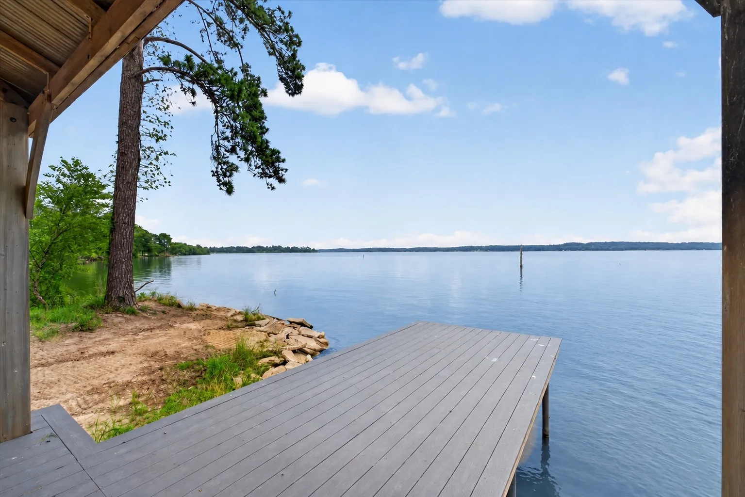 Improved Land For Sale in Henderson County , 21277 Joe Paul Lane, Chandler, Texas 75758, 0, 0, Garage spaces, 0 Sqft, built in 0, mls#21279097, Real Estate Agent in Chandler, Homes For Sale in Henderson county, Homes For Sale in Chandler, Realtor in Chandler Texas, Real Estate Brokerage Independent Realty Texas, Luminita Cordes Realtor