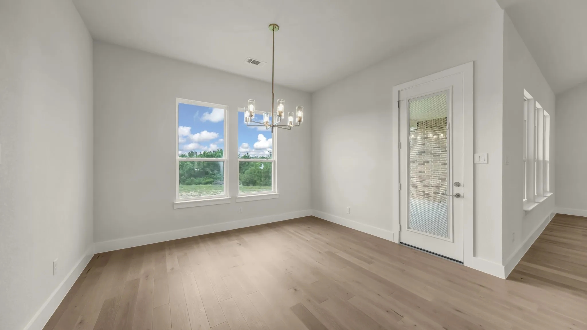 Single Family Residence For Sale in Parker County , 1097 Woodland Road, Weatherford, Texas 76088, 5 Bedroom, 4 Bathroom, 3 Garage spaces, 3,369 Sqft, built in 2025, mls#21283732, Real Estate Agent in Weatherford, Homes For Sale in Parker county, Homes For Sale in Weatherford, Realtor in Weatherford Texas, Real Estate Brokerage Independent Realty Texas, Luminita Cordes Realtor