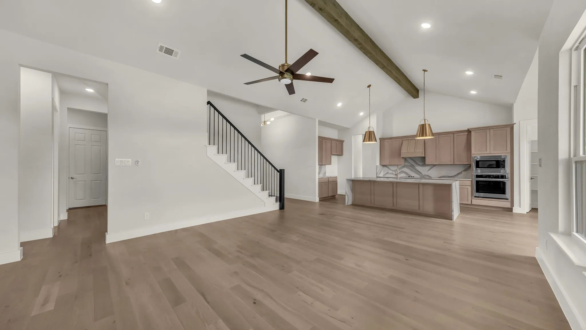 Single Family Residence For Sale in Parker County , 1097 Woodland Road, Weatherford, Texas 76088, 5 Bedroom, 4 Bathroom, 3 Garage spaces, 3,369 Sqft, built in 2025, mls#21283732, Real Estate Agent in Weatherford, Homes For Sale in Parker county, Homes For Sale in Weatherford, Realtor in Weatherford Texas, Real Estate Brokerage Independent Realty Texas, Luminita Cordes Realtor