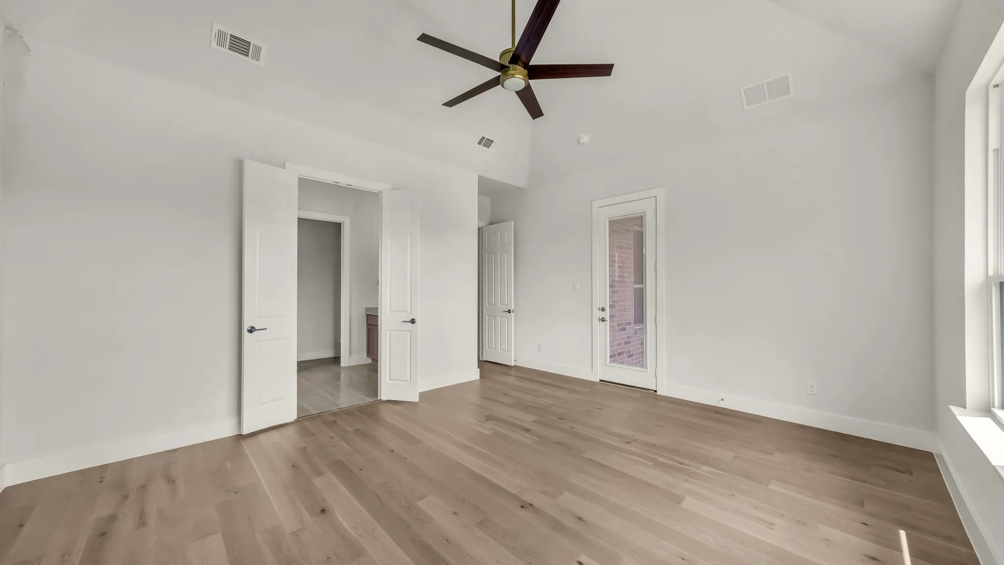 Single Family Residence For Sale in Parker County , 1097 Woodland Road, Weatherford, Texas 76088, 5 Bedroom, 4 Bathroom, 3 Garage spaces, 3,369 Sqft, built in 2025, mls#21283732, Real Estate Agent in Weatherford, Homes For Sale in Parker county, Homes For Sale in Weatherford, Realtor in Weatherford Texas, Real Estate Brokerage Independent Realty Texas, Luminita Cordes Realtor