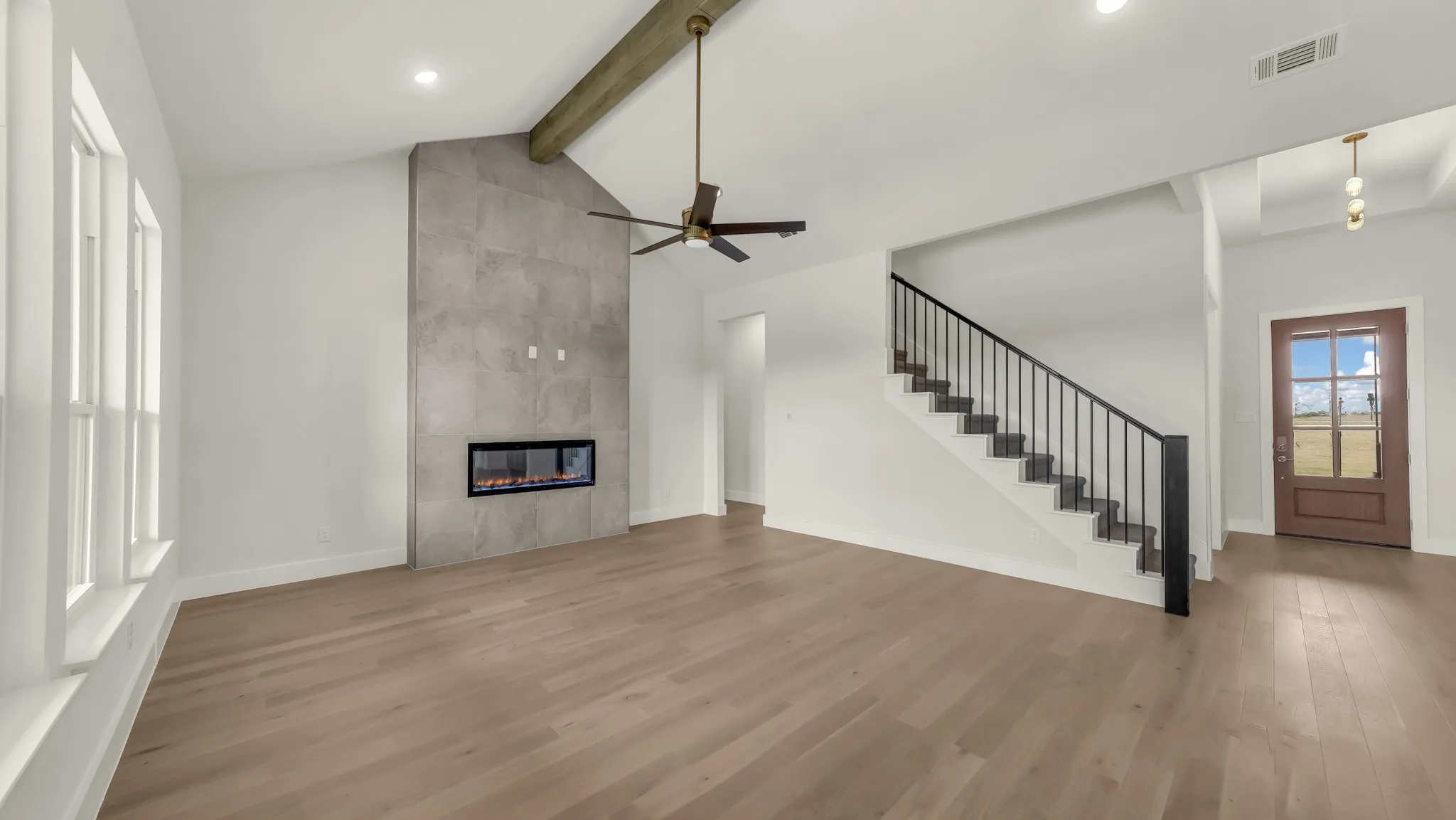 Single Family Residence For Sale in Parker County , 1097 Woodland Road, Weatherford, Texas 76088, 5 Bedroom, 4 Bathroom, 3 Garage spaces, 3,369 Sqft, built in 2025, mls#21283732, Real Estate Agent in Weatherford, Homes For Sale in Parker county, Homes For Sale in Weatherford, Realtor in Weatherford Texas, Real Estate Brokerage Independent Realty Texas, Luminita Cordes Realtor
