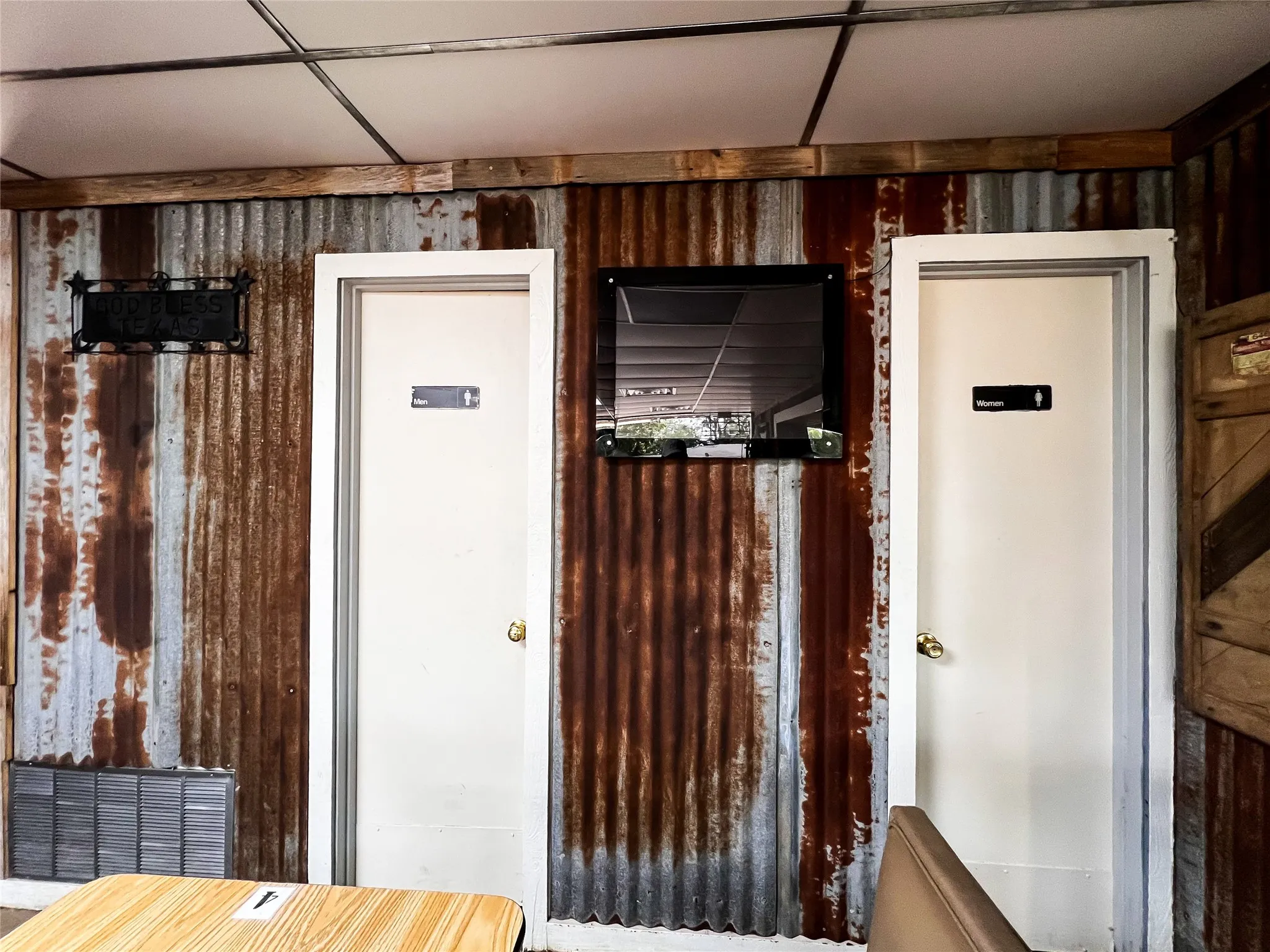 Retail For Sale in Wood County , 108 S Main Street, Yantis, Texas 75497, 0, 0, Garage spaces, 0 Sqft, built in 1993, Price $225,000, mls#21289519, Real Estate Agent in Yantis, Homes For Sale in Wood county, Homes For Sale in Yantis, Realtor in Yantis Texas, Real Estate Brokerage Independent Realty Texas, Luminita Cordes Realtor