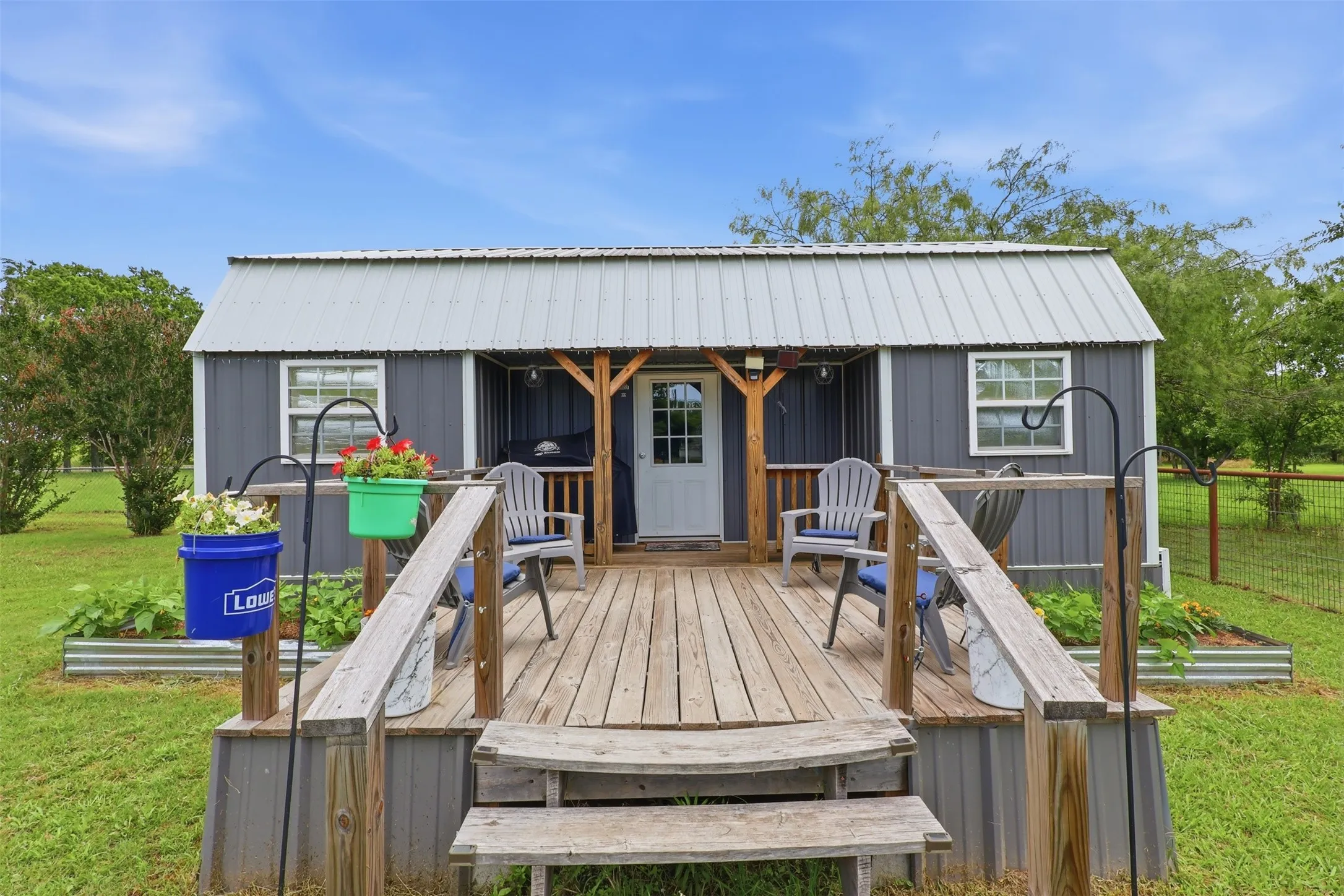 Mobile Home For Sale in Hunt County , 3657 County Road 2508, Caddo Mills, Texas 75135, 3 Bedroom, 2 Bathroom, Garage spaces, 1,624 Sqft, built in 1997, mls#21287777, Real Estate Agent in Caddo Mills, Homes For Sale in Hunt county, Homes For Sale in Caddo Mills, Realtor in Caddo Mills Texas, Real Estate Brokerage Independent Realty Texas, Luminita Cordes Realtor