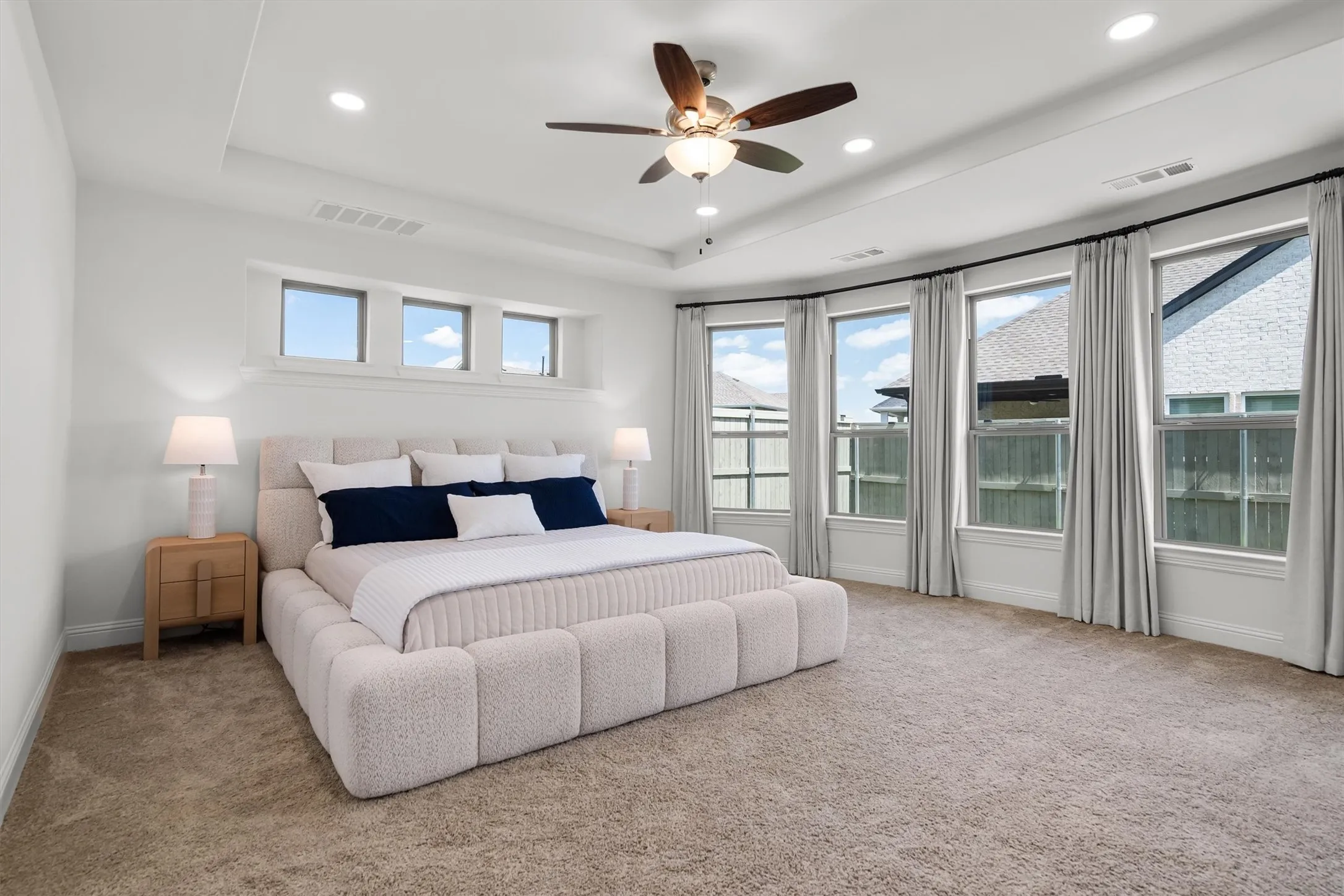 Single Family Residence For Sale in Denton County , 409 Horizon Way, Northlake, Texas 76247, 5 Bedroom, 5 Bathroom, 3 Garage spaces, 4,147 Sqft, built in 2024, mls#21289351, Real Estate Agent in Northlake, Homes For Sale in Denton county, Homes For Sale in Northlake, Realtor in Northlake Texas, Real Estate Brokerage Independent Realty Texas, Luminita Cordes Realtor