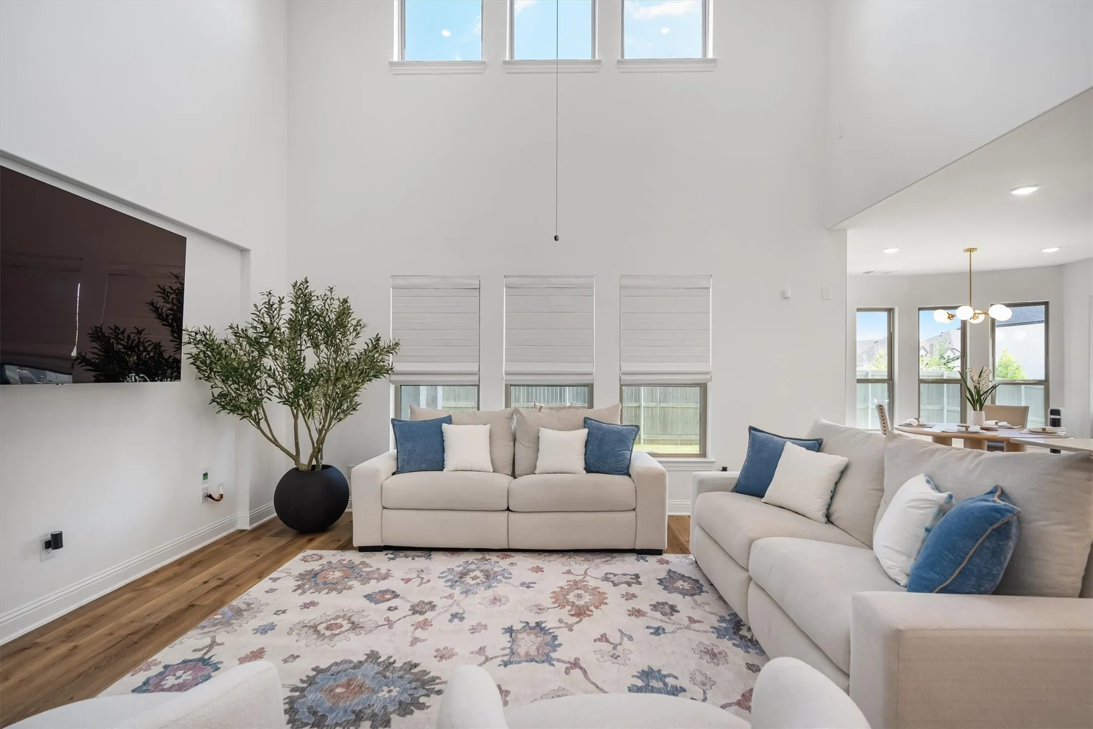 Single Family Residence For Sale in Denton County , 409 Horizon Way, Northlake, Texas 76247, 5 Bedroom, 5 Bathroom, 3 Garage spaces, 4,147 Sqft, built in 2024, mls#21289351, Real Estate Agent in Northlake, Homes For Sale in Denton county, Homes For Sale in Northlake, Realtor in Northlake Texas, Real Estate Brokerage Independent Realty Texas, Luminita Cordes Realtor