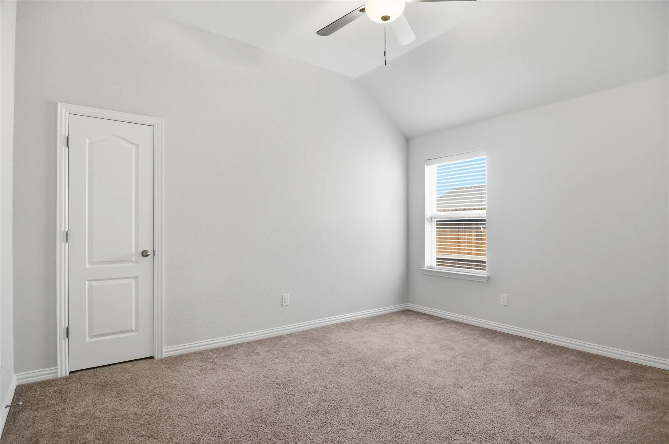 Bonus Room / Office