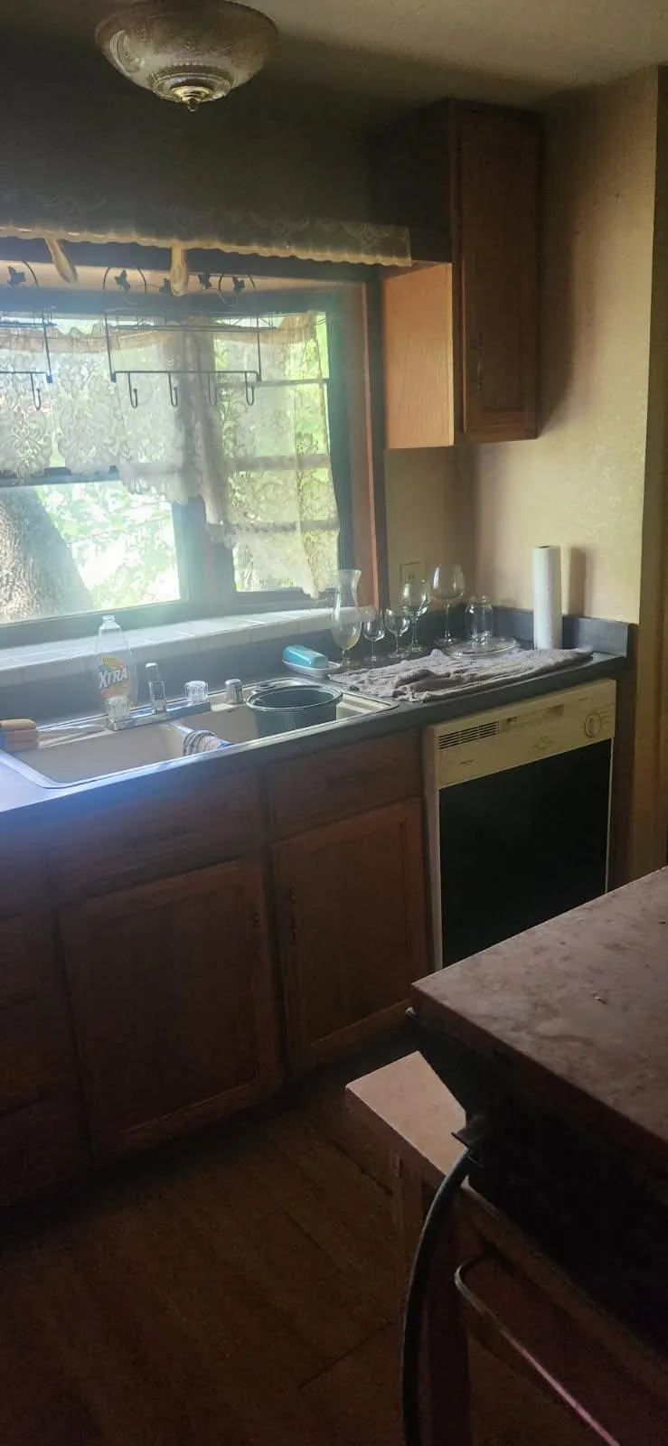 Mobile Home For Sale in Hunt County , 2457 Elmwood Drive, Wills Point, Texas 75169, 2 Bedrooms, 2 Bathrooms, 2 Garage spaces, 1,064 Sqft, built in 2000, Price $70,000, mls#21289540, Real Estate Agent in Wills Point, Homes For Sale in Hunt county, Homes For Sale in Wills Point, Realtor in Wills Point Texas, Real Estate Brokerage Independent Realty Texas, Luminita Cordes Realtor