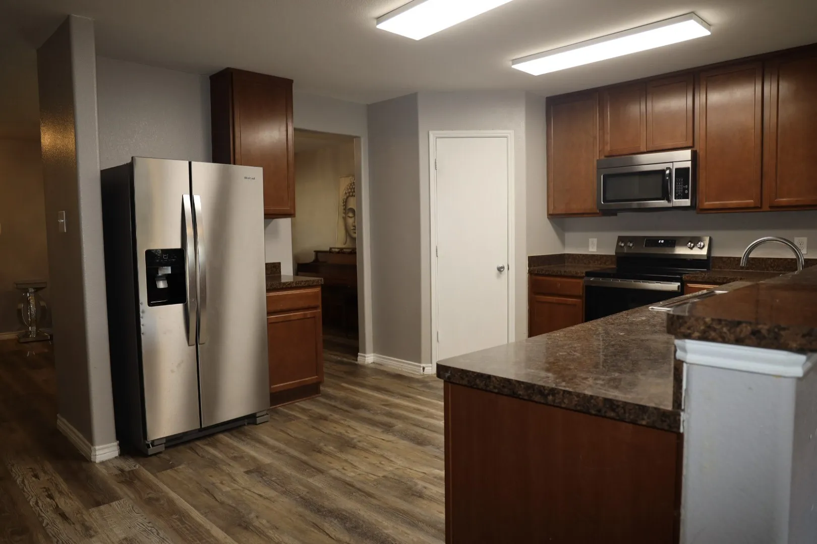 Single Family Residence For Sale in Dallas County , 512 Tunnel Street, Cedar Hill, Texas 75104, 4 Bedroom, 3 Bathroom, 2 Garage spaces, 3,031 Sqft, built in 2012, mls#21289161, Real Estate Agent in Cedar Hill, Homes For Sale in Dallas county, Homes For Sale in Cedar Hill, Realtor in Cedar Hill Texas, Real Estate Brokerage Independent Realty Texas, Luminita Cordes Realtor