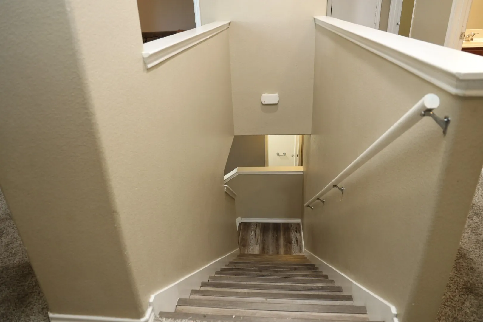 Single Family Residence For Sale in Dallas County , 512 Tunnel Street, Cedar Hill, Texas 75104, 4 Bedroom, 3 Bathroom, 2 Garage spaces, 3,031 Sqft, built in 2012, mls#21289161, Real Estate Agent in Cedar Hill, Homes For Sale in Dallas county, Homes For Sale in Cedar Hill, Realtor in Cedar Hill Texas, Real Estate Brokerage Independent Realty Texas, Luminita Cordes Realtor