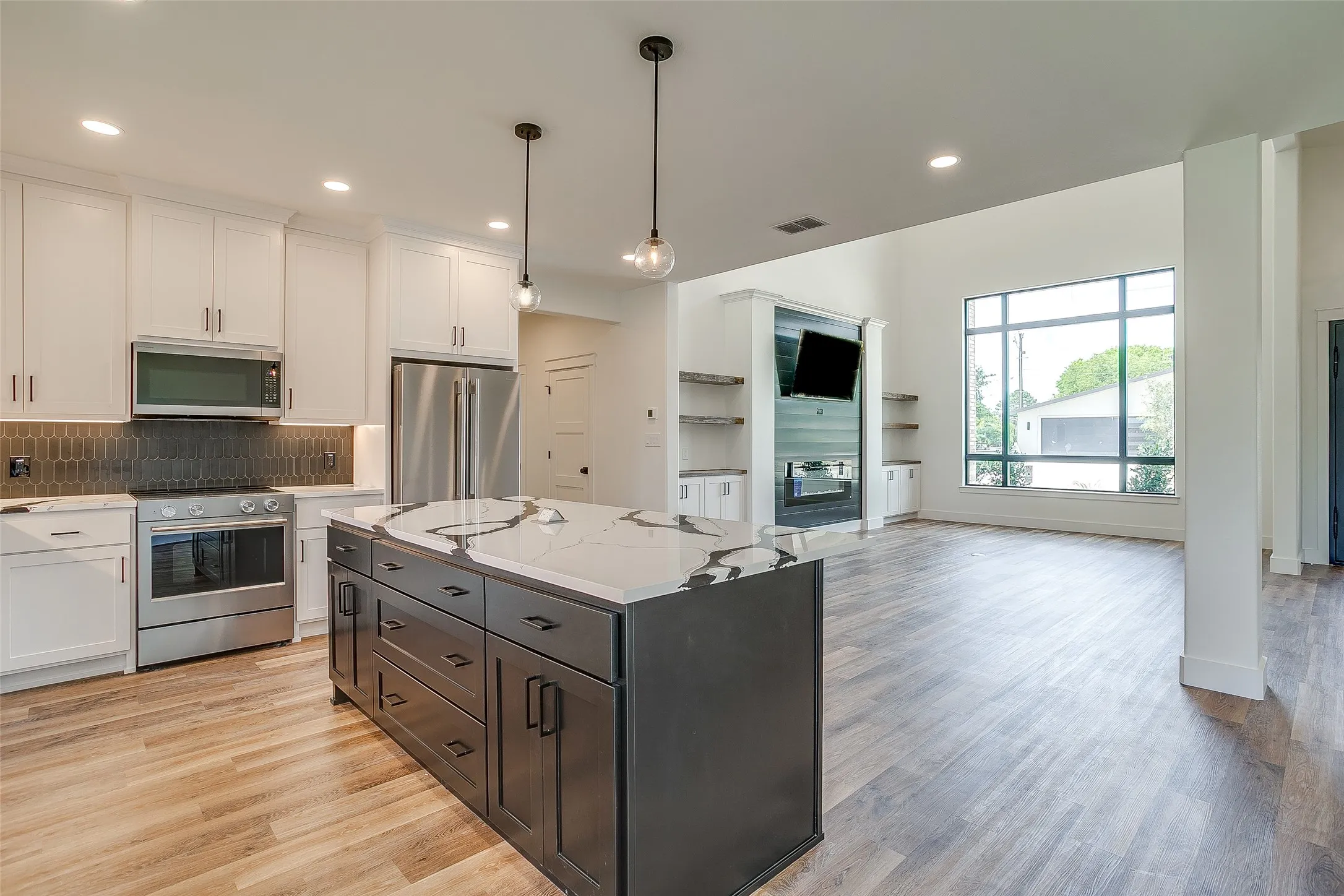 Single Family Residence For Sale in Palo Pinto County , 2600 Easy Street, Mineral Wells, Texas 76067, 3 Bedroom, 2 Bathroom, 2 Garage spaces, 1,989 Sqft, built in 2026, mls#21289071, Real Estate Agent in Mineral Wells, Homes For Sale in Palo Pinto county, Homes For Sale in Mineral Wells, Realtor in Mineral Wells Texas, Real Estate Brokerage Independent Realty Texas, Luminita Cordes Realtor