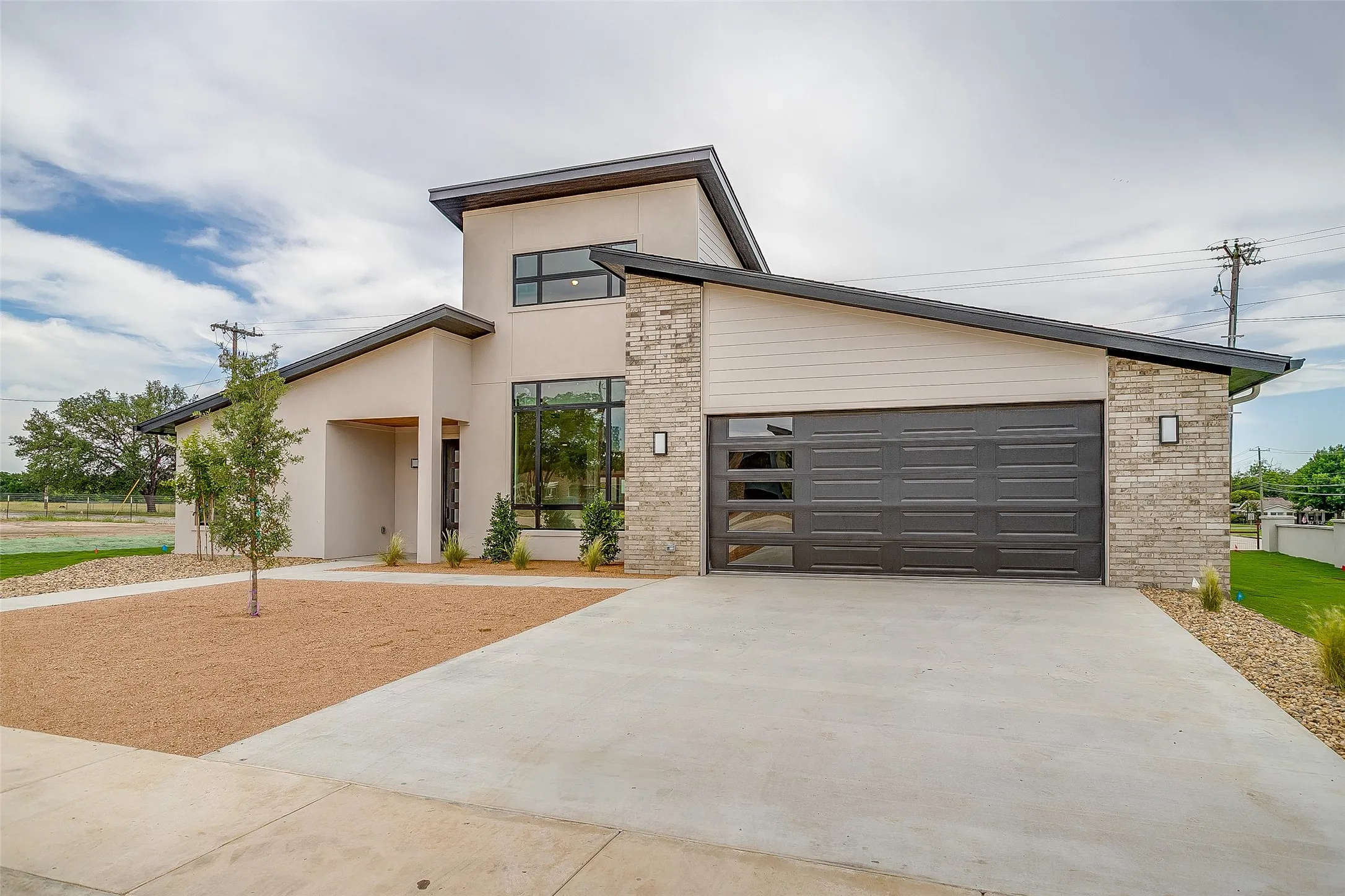 Single Family Residence For Sale in Palo Pinto County , 2600 Easy Street, Mineral Wells, Texas 76067, 3 Bedroom, 2 Bathroom, 2 Garage spaces, 1,989 Sqft, built in 2026, mls#21289071, Real Estate Agent in Mineral Wells, Homes For Sale in Palo Pinto county, Homes For Sale in Mineral Wells, Realtor in Mineral Wells Texas, Real Estate Brokerage Independent Realty Texas, Luminita Cordes Realtor