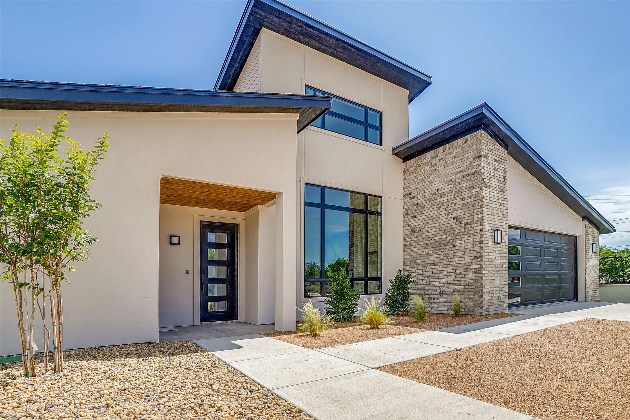 Single Family Residence For Sale in Palo Pinto County , 2600 Easy Street, Mineral Wells, Texas 76067, 3 Bedroom, 2 Bathroom, 2 Garage spaces, 1,989 Sqft, built in 2026, mls#21289071, Real Estate Agent in Mineral Wells, Homes For Sale in Palo Pinto county, Homes For Sale in Mineral Wells, Realtor in Mineral Wells Texas, Real Estate Brokerage Independent Realty Texas, Luminita Cordes Realtor