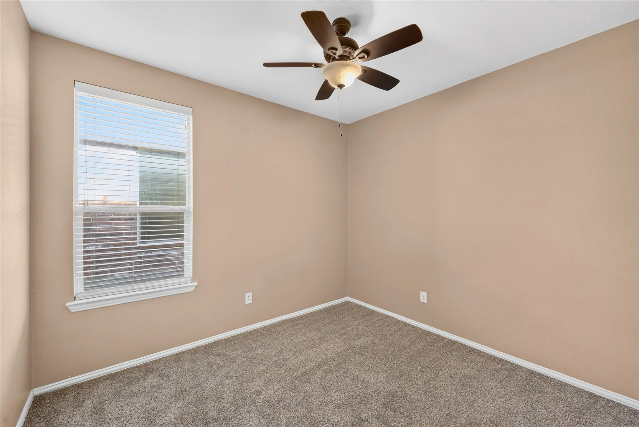 Single Family Residence For Rent in Rockwall County , 417 Hackberry Drive, Fate, Texas 75087, 3 Bedroom, 2 Bathroom, 2 Garage spaces, 1,746 Sqft, built in 2009, mls#21272428, Real Estate Agent in Fate, Homes For Rent in Rockwall county, Homes For Rent in Fate, Realtor in Fate Texas, Real Estate Brokerage Independent Realty Texas, Luminita Cordes Realtor