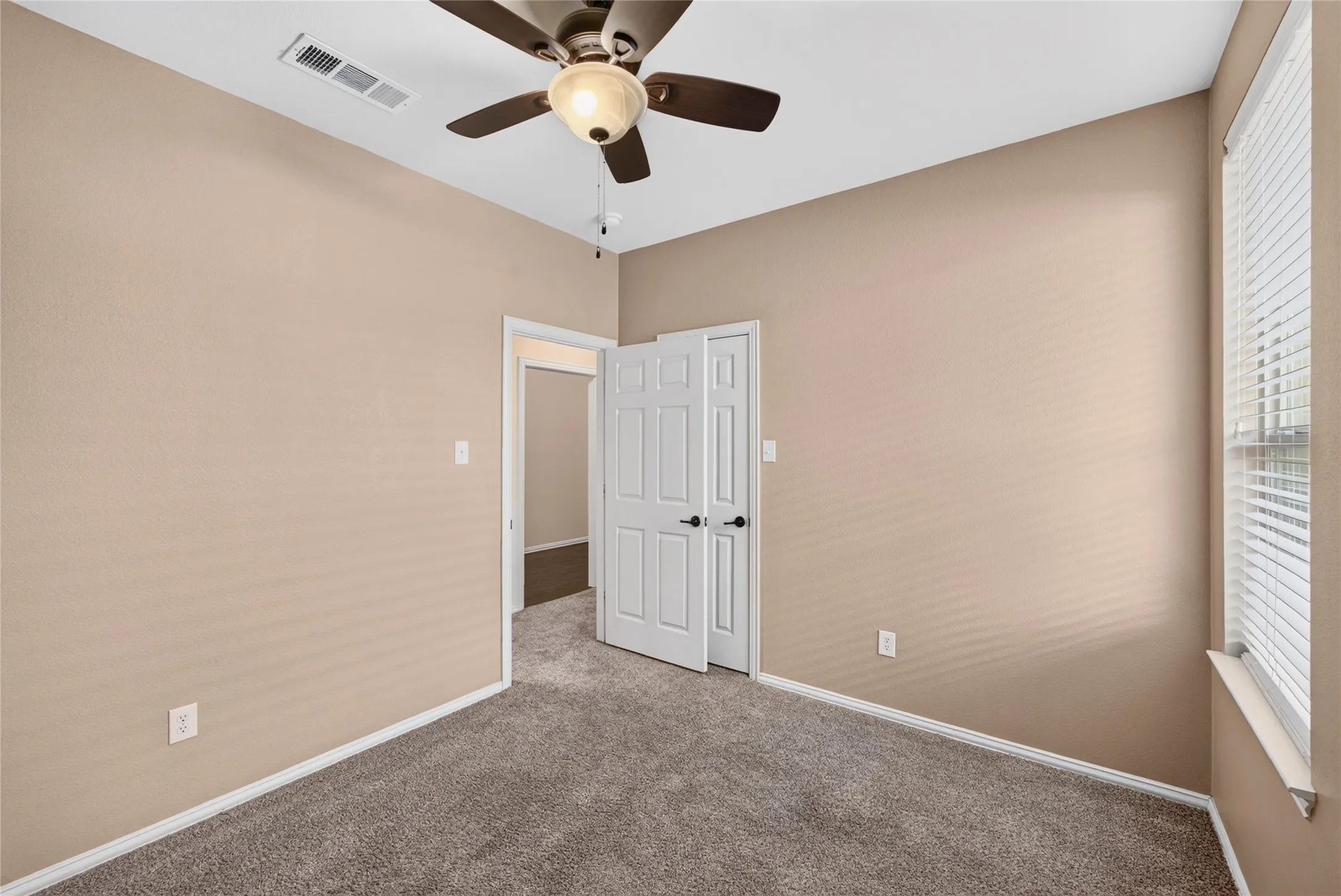 Single Family Residence For Rent in Rockwall County , 417 Hackberry Drive, Fate, Texas 75087, 3 Bedroom, 2 Bathroom, 2 Garage spaces, 1,746 Sqft, built in 2009, mls#21272428, Real Estate Agent in Fate, Homes For Rent in Rockwall county, Homes For Rent in Fate, Realtor in Fate Texas, Real Estate Brokerage Independent Realty Texas, Luminita Cordes Realtor
