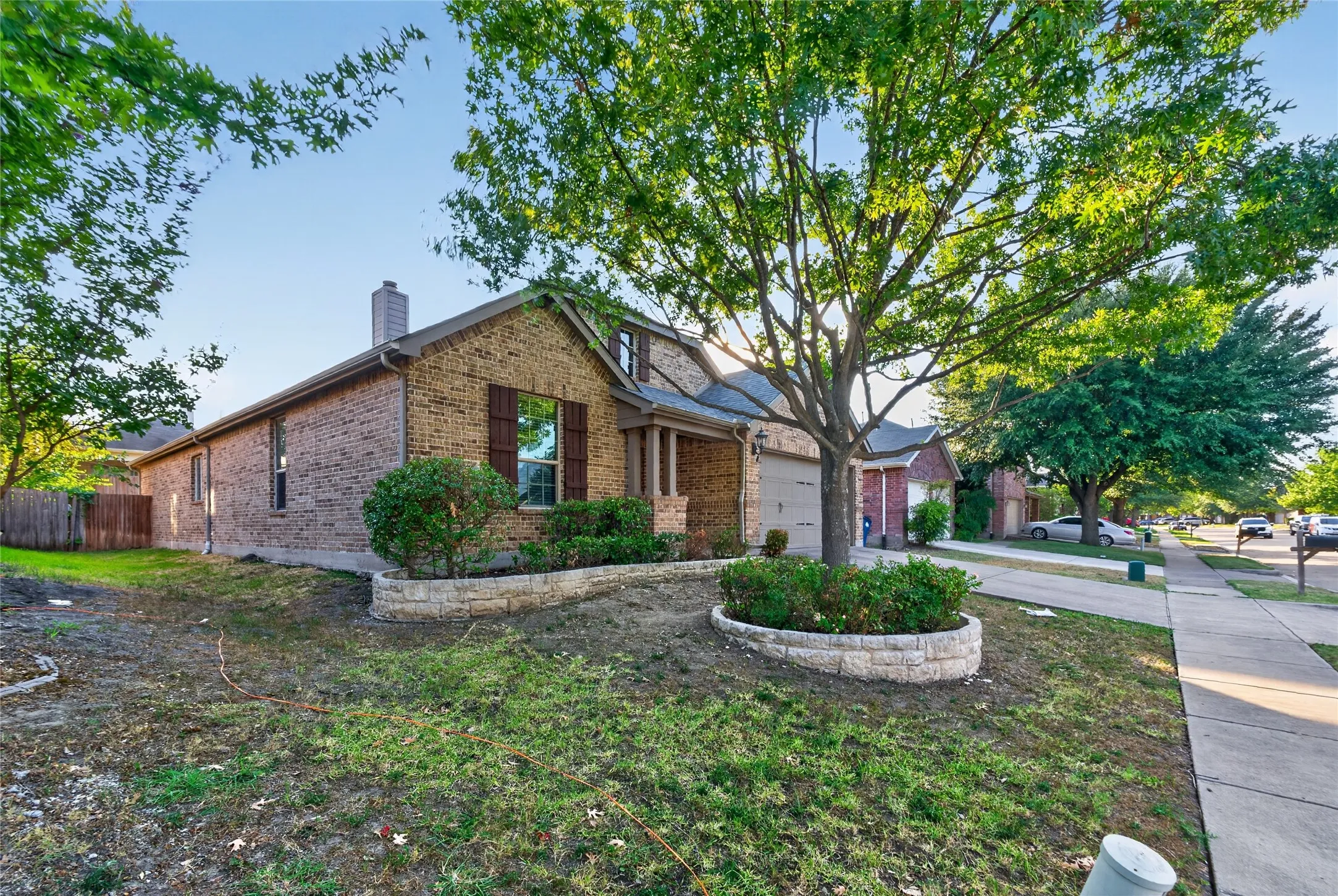 Single Family Residence For Rent in Rockwall County , 417 Hackberry Drive, Fate, Texas 75087, 3 Bedroom, 2 Bathroom, 2 Garage spaces, 1,746 Sqft, built in 2009, mls#21272428, Real Estate Agent in Fate, Homes For Rent in Rockwall county, Homes For Rent in Fate, Realtor in Fate Texas, Real Estate Brokerage Independent Realty Texas, Luminita Cordes Realtor
