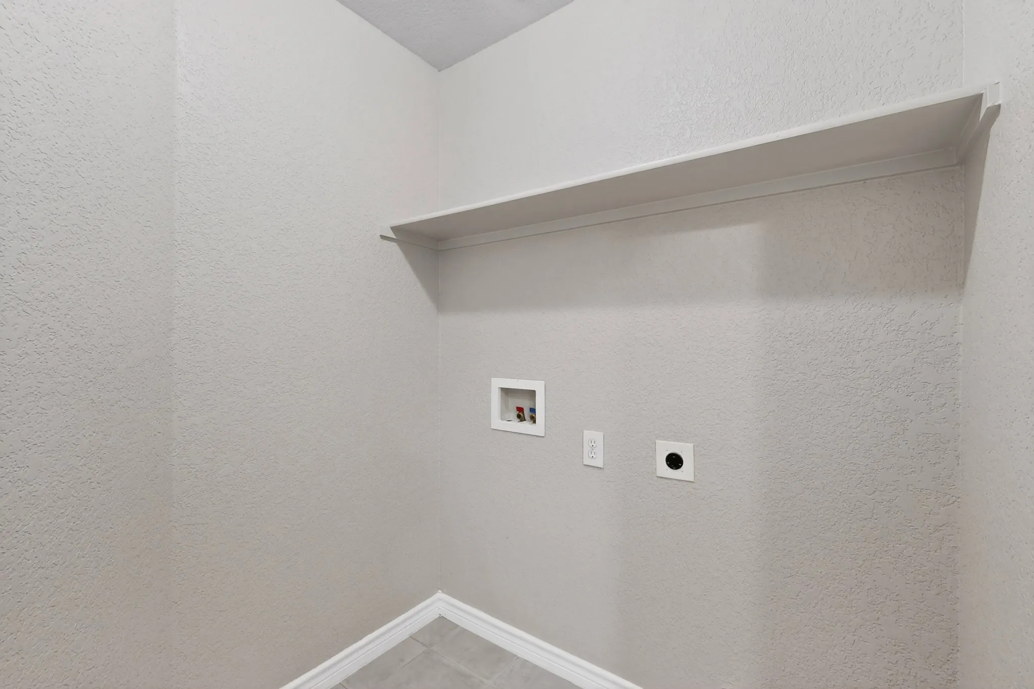 Separate Utility Room