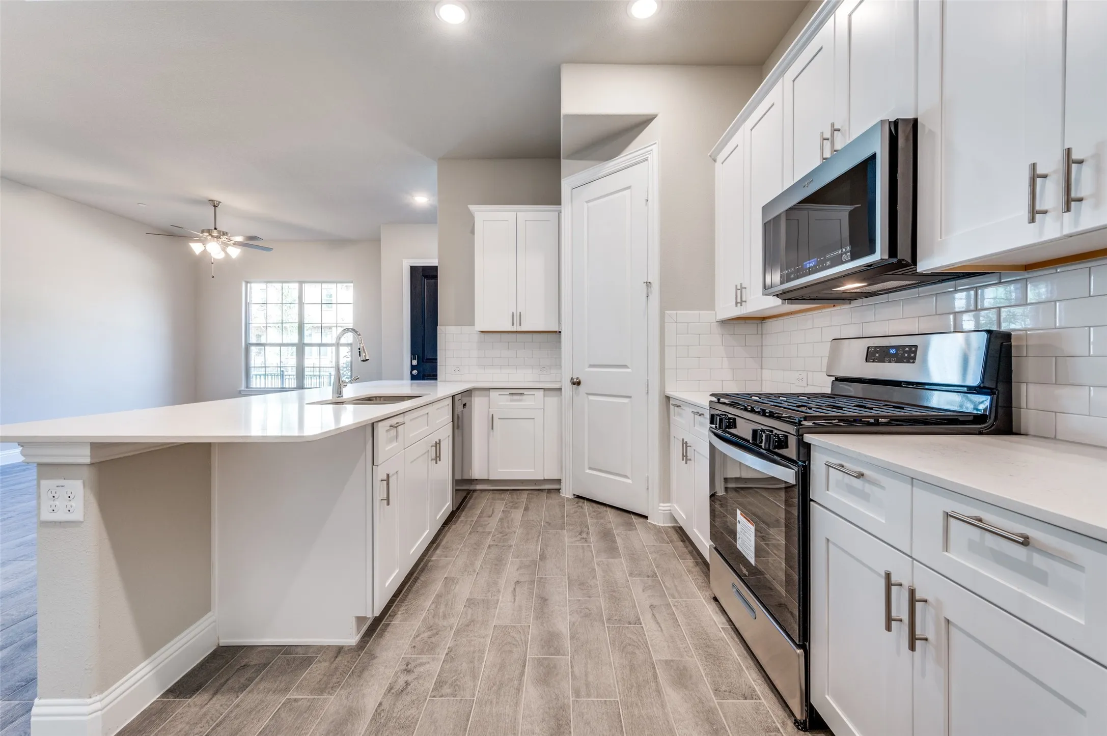 Townhouse For Rent in Collin County , 6148 Blythe Drive, Frisco, Texas 75035, 3 Bedroom, 3 Bathroom, 2 Garage spaces, 1,720 Sqft, built in 2023, mls#21289595, Real Estate Agent in Frisco, Homes For Rent in Collin county, Homes For Rent in Frisco, Realtor in Frisco Texas, Real Estate Brokerage Independent Realty Texas, Luminita Cordes Realtor