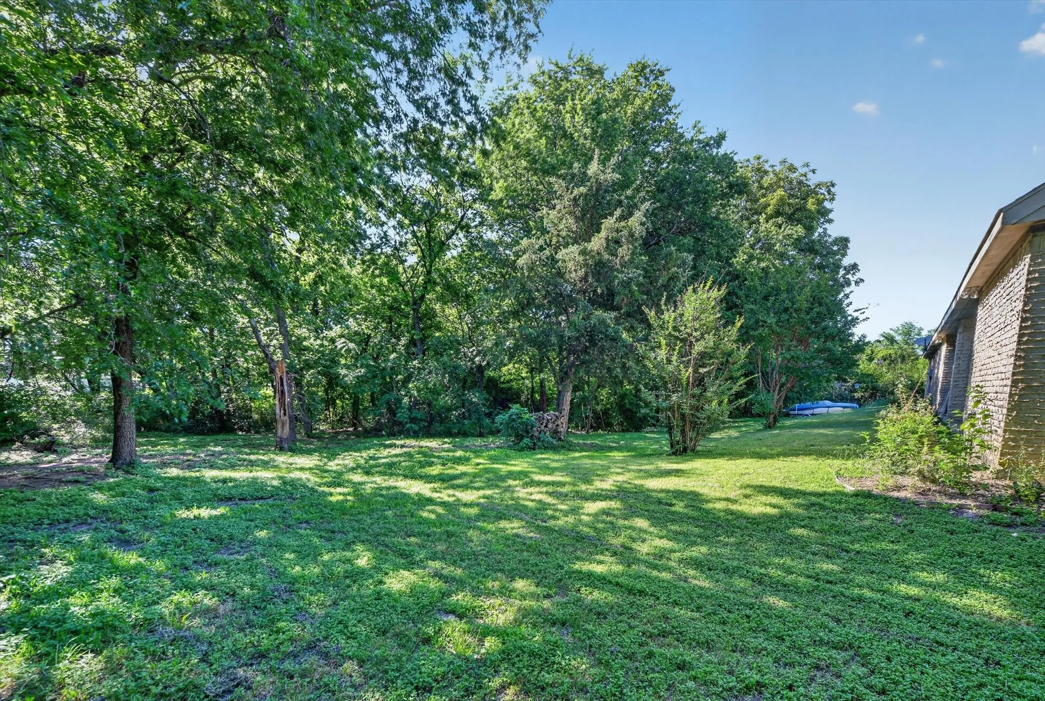 Single Family Residence For Sale in Wise County , 507 N State Street, Decatur, Texas 76234, 4 Bedroom, 5 Bathroom, 4 Garage spaces, 5,205 Sqft, built in 2006, mls#21289593, Real Estate Agent in Decatur, Homes For Sale in Wise county, Homes For Sale in Decatur, Realtor in Decatur Texas, Real Estate Brokerage Independent Realty Texas, Luminita Cordes Realtor