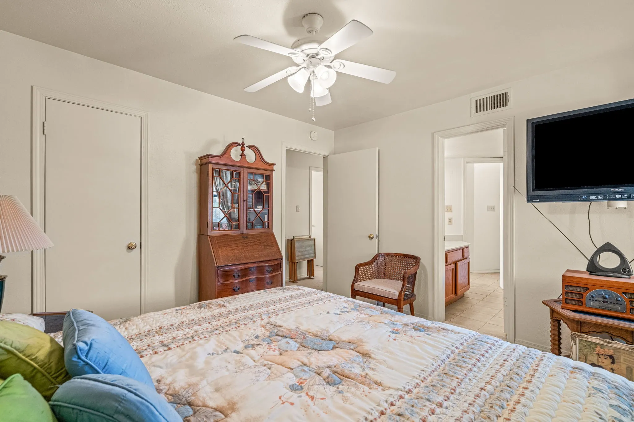 Bedroom #2