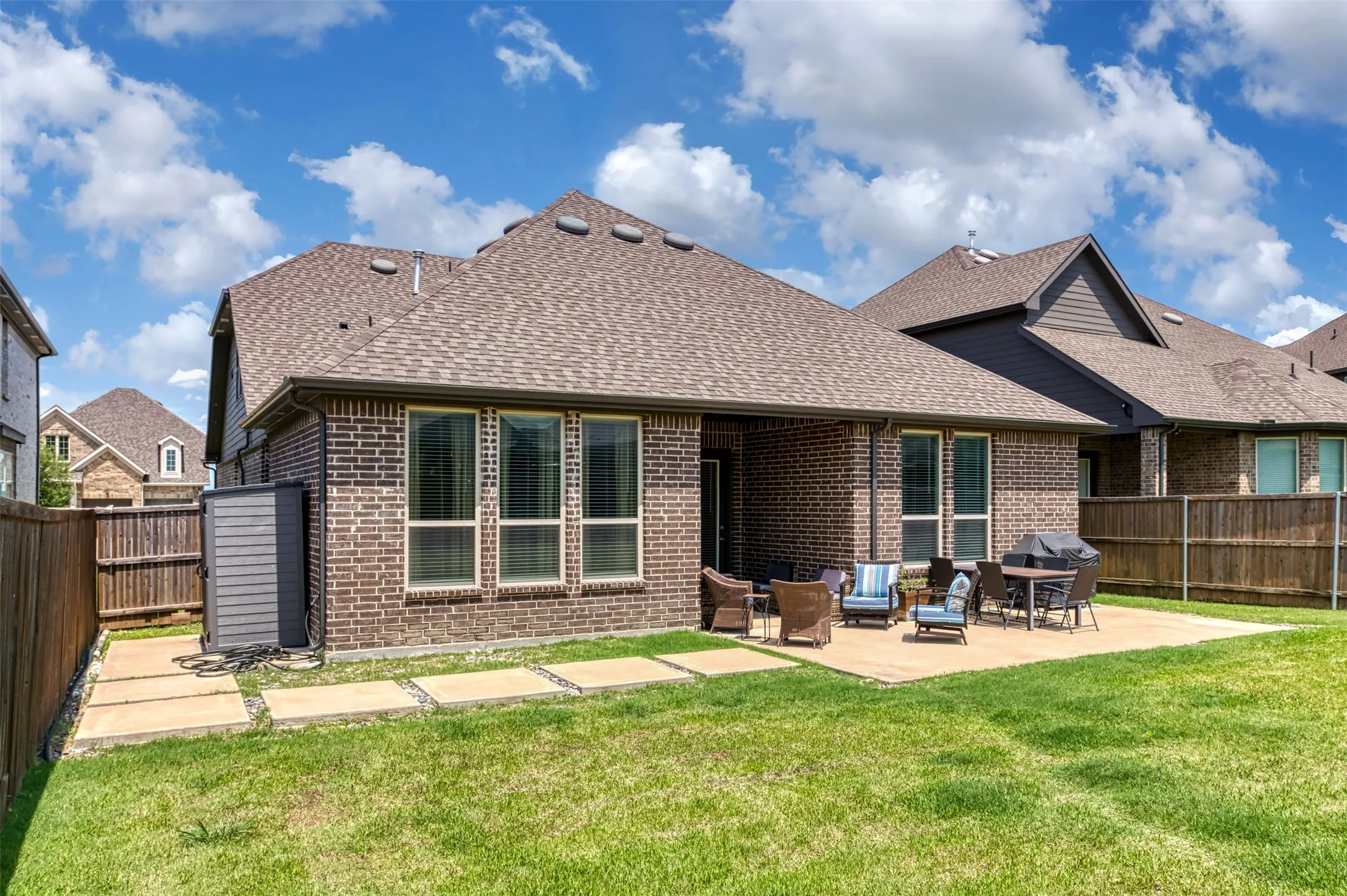 Single Family Residence For Sale in Ellis County , 1804 Gristmill Drive, Mansfield, Texas 76063, 4 Bedroom, 3 Bathroom, 2 Garage spaces, 2,797 Sqft, built in 2020, mls#21282418, Real Estate Agent in Mansfield, Homes For Sale in Ellis county, Homes For Sale in Mansfield, Realtor in Mansfield Texas, Real Estate Brokerage Independent Realty Texas, Luminita Cordes Realtor